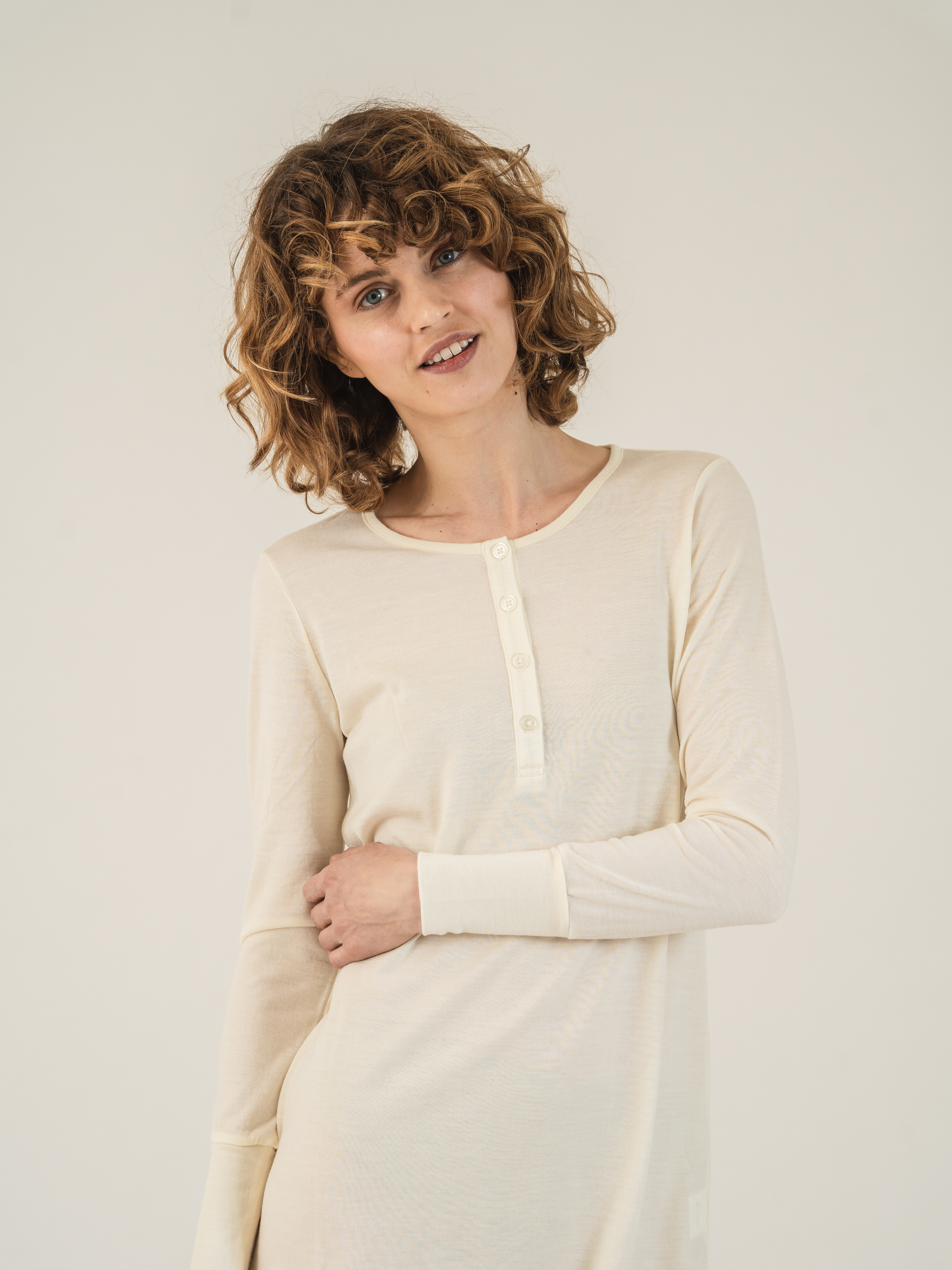 Puttegga Merino Night Gown White