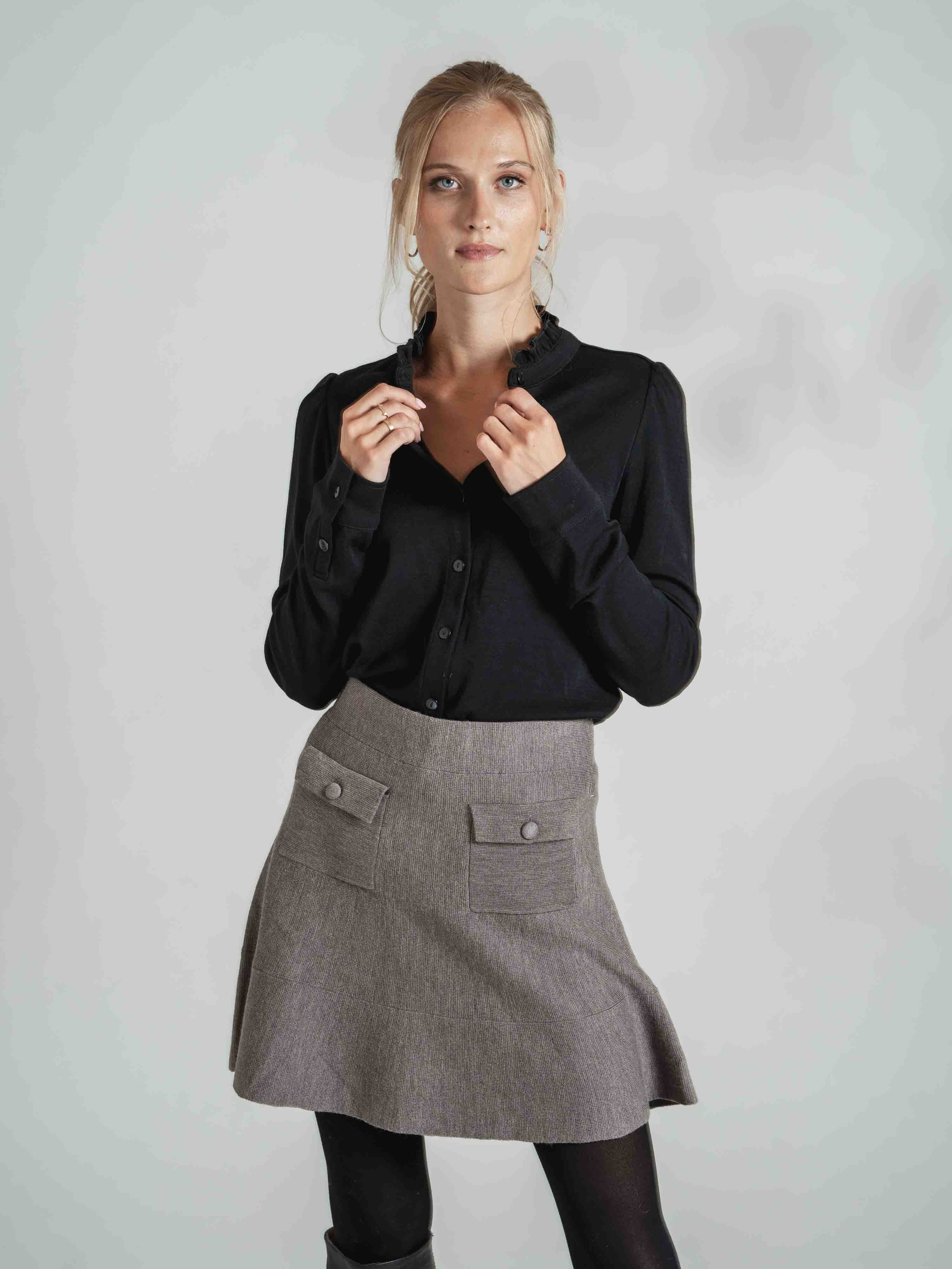 Kjerag Wool Skirt Camel