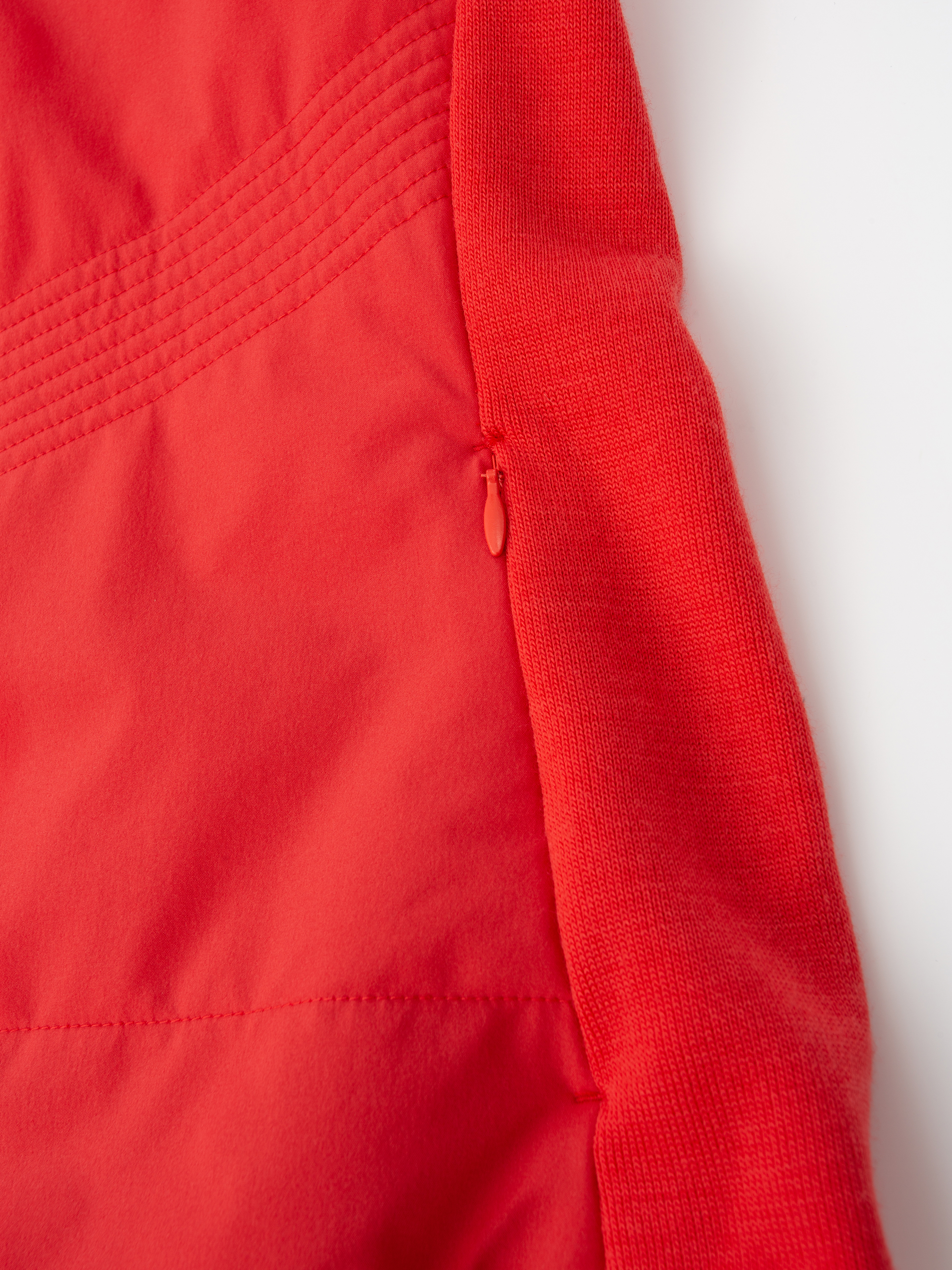 Rena Vest With Wool Padding Tomato Puree