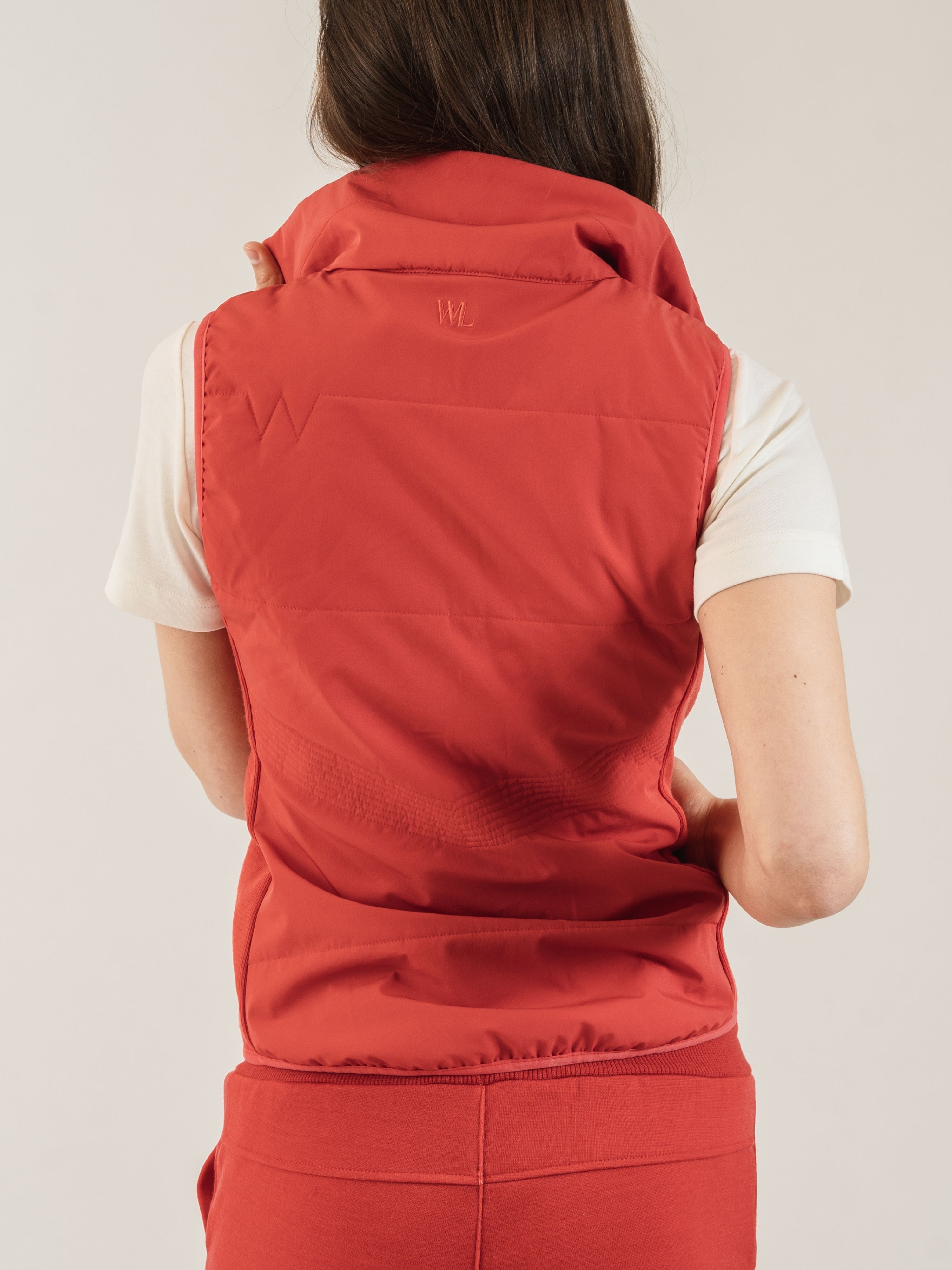 Rena Vest With Wool Padding Tomato Puree