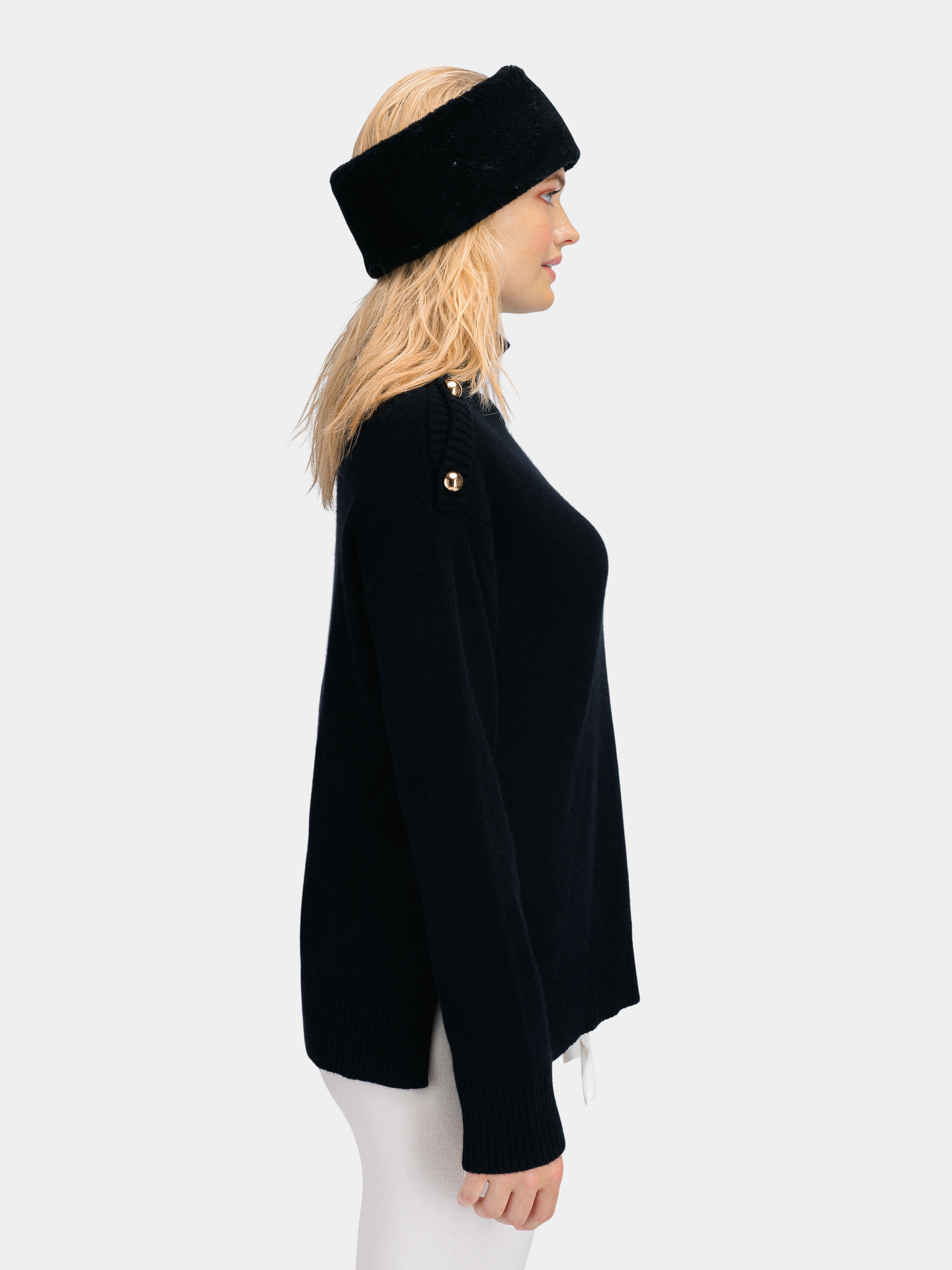 Blåhøi Knitted Sweater Black
