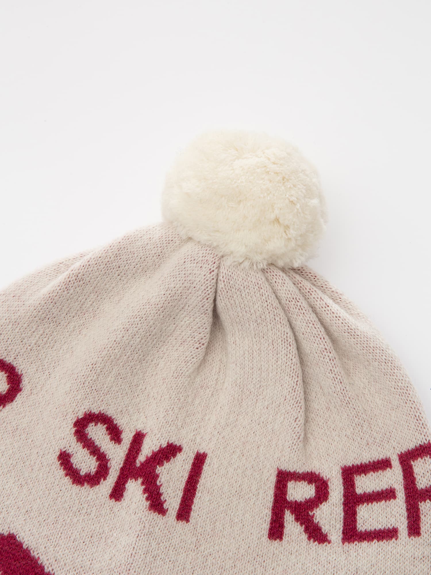 Oppdal Strikket Ull-Lue  Snow White