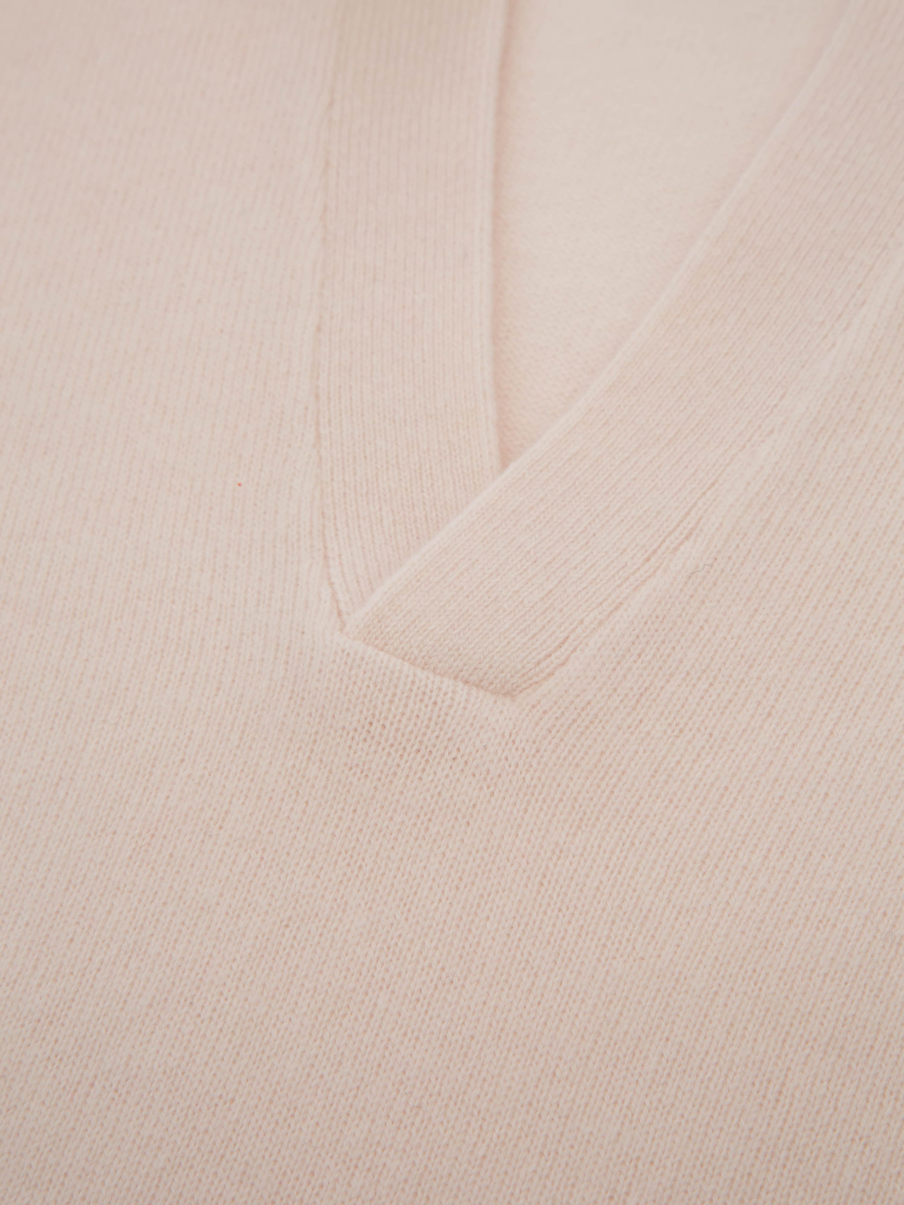 Lindesnes Knitted Long Sleeve Top Pastel White