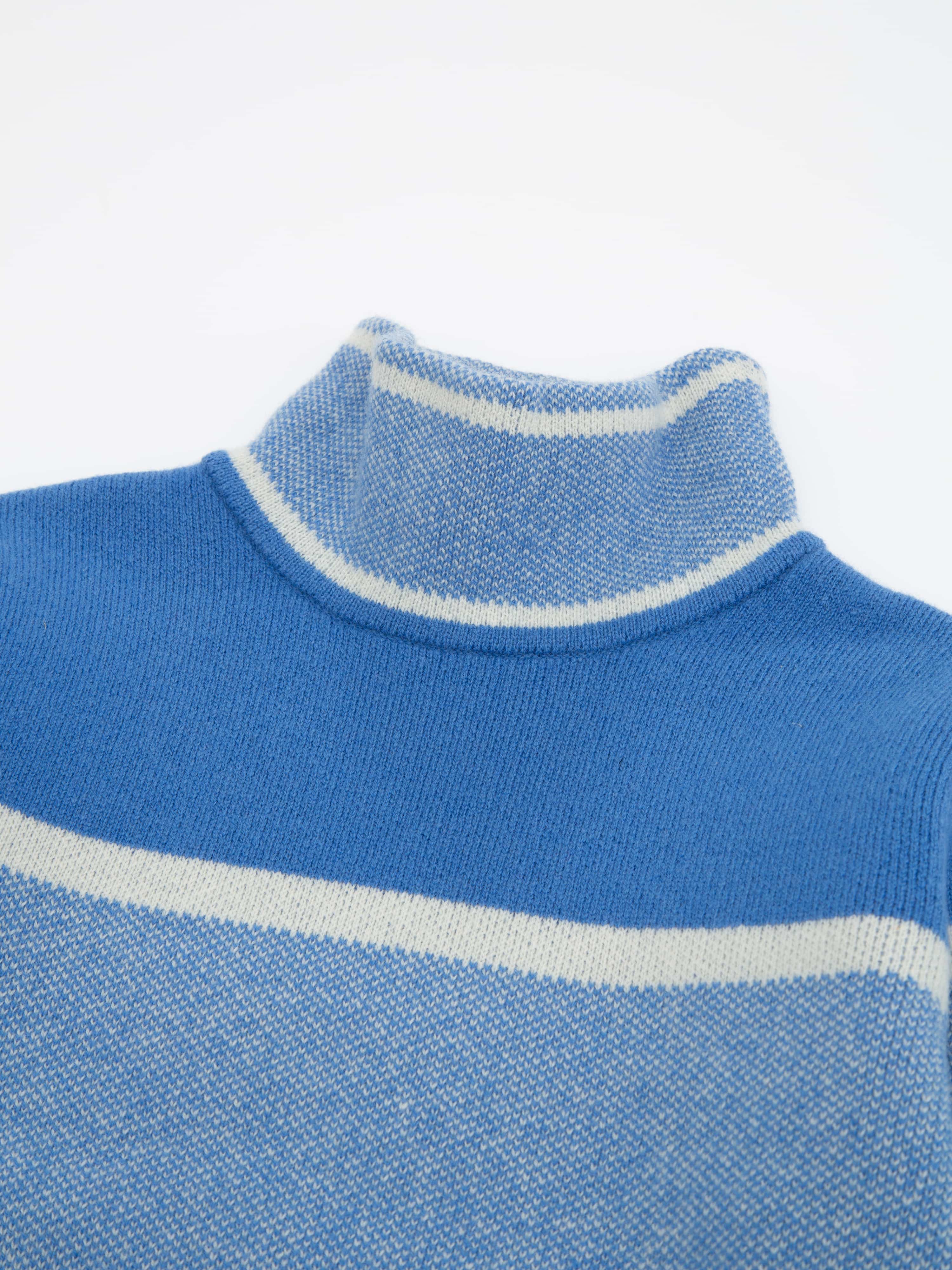 Hemsedal Knitted Woolsweater Berry Blue