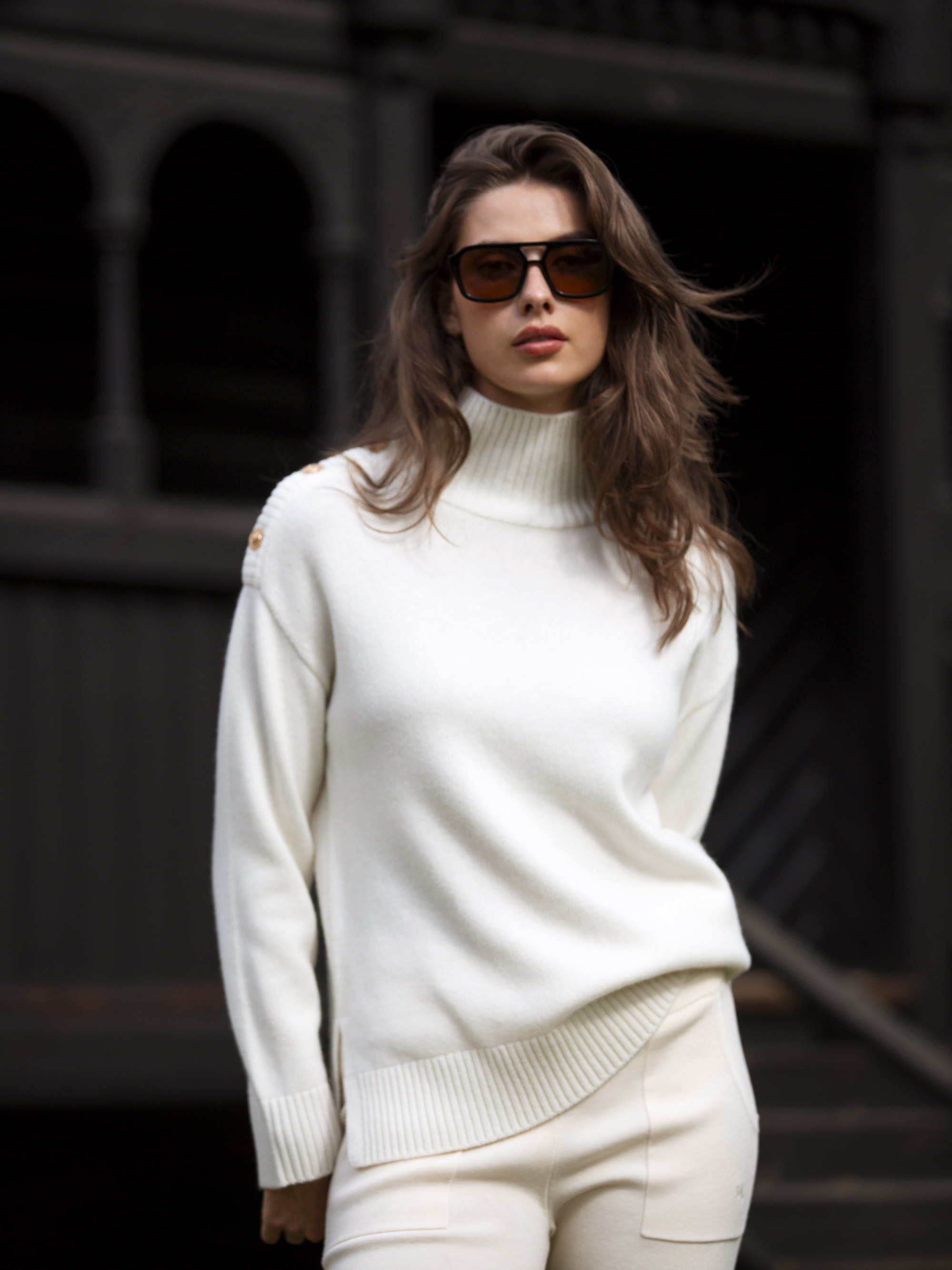 Blåhøi Knitted Sweater Cream