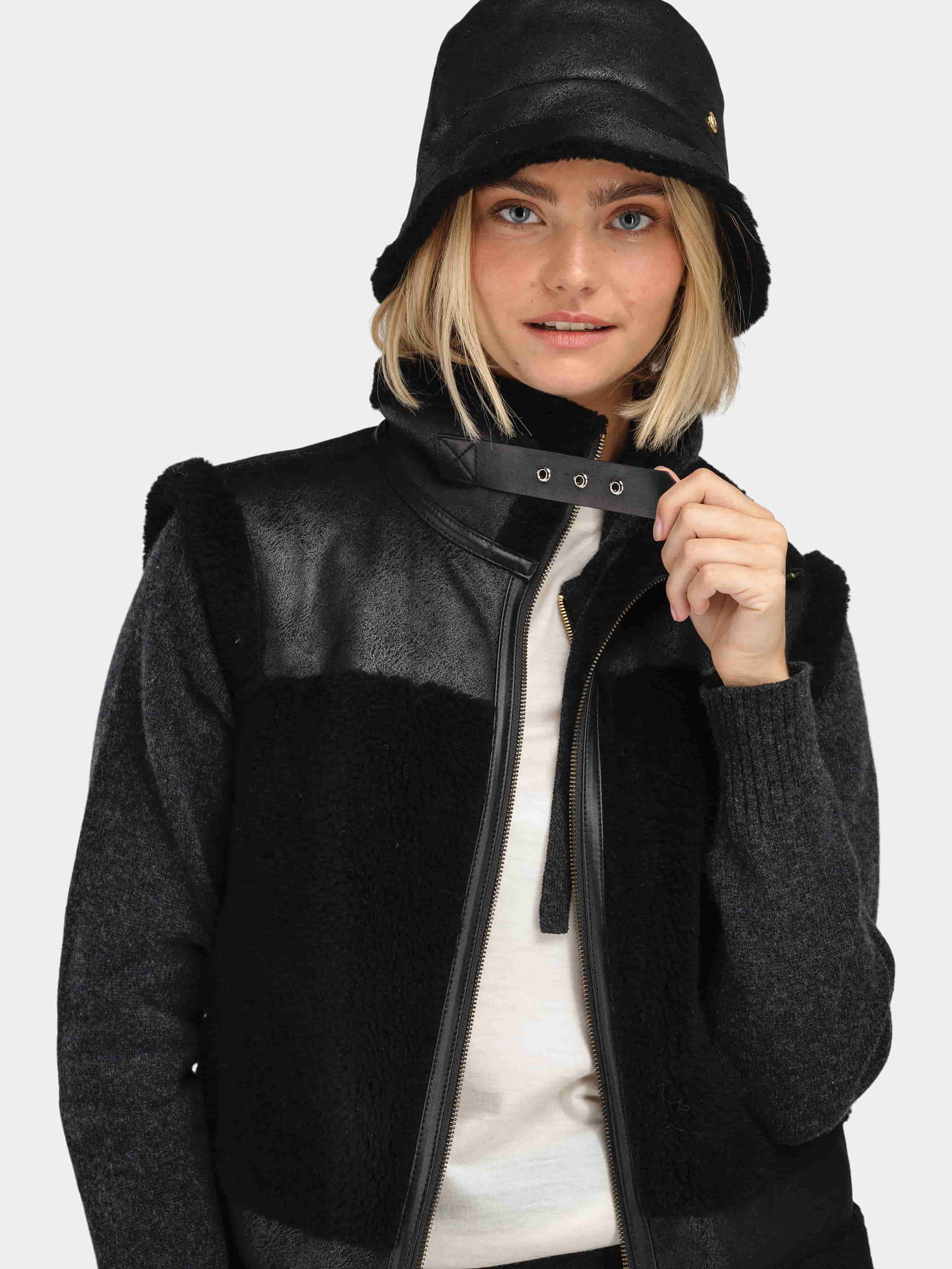 Solveggen Lambswool Bucket Hat Black