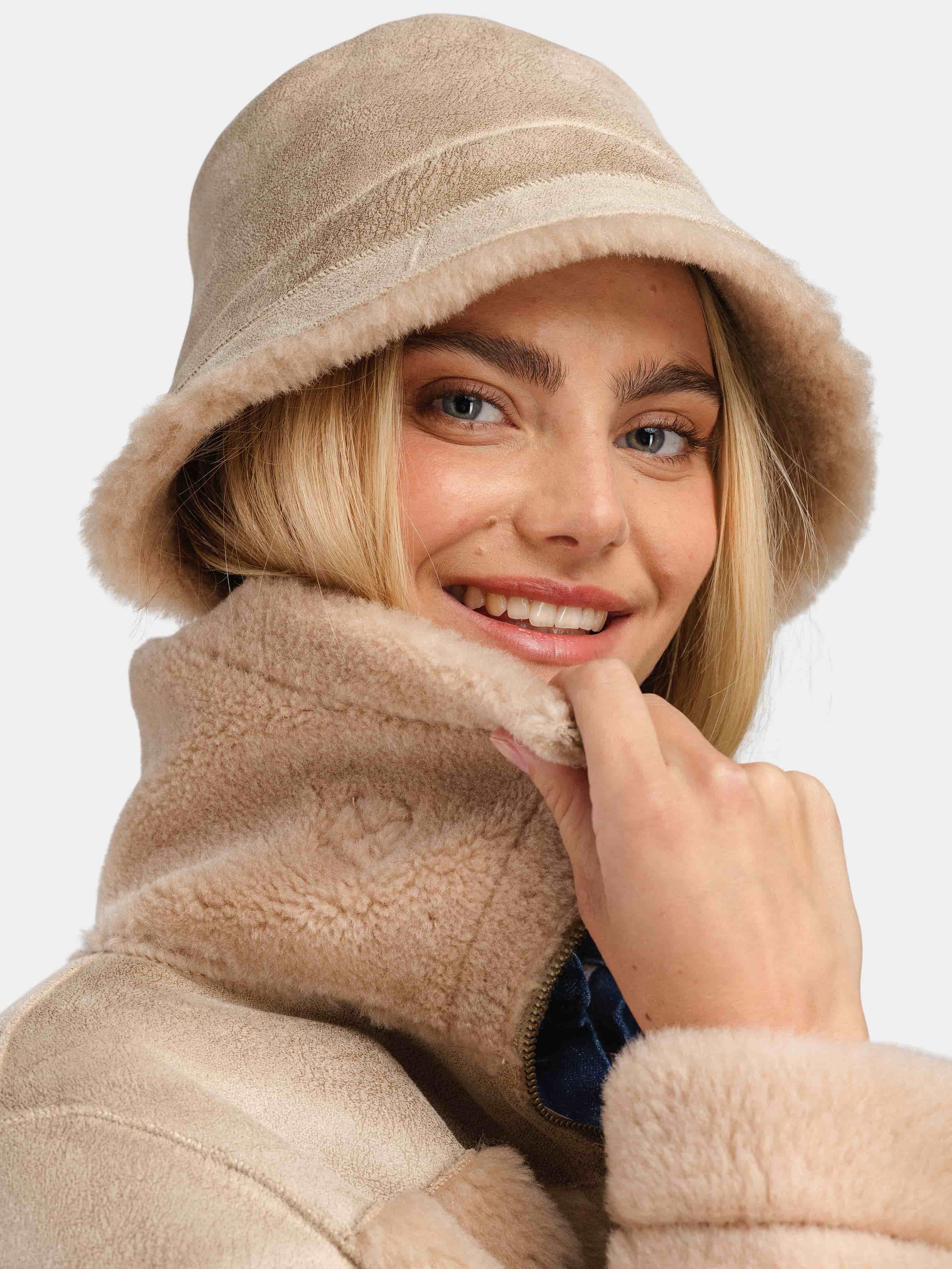 Solveggen Lambswool Bucket Hat Champagne