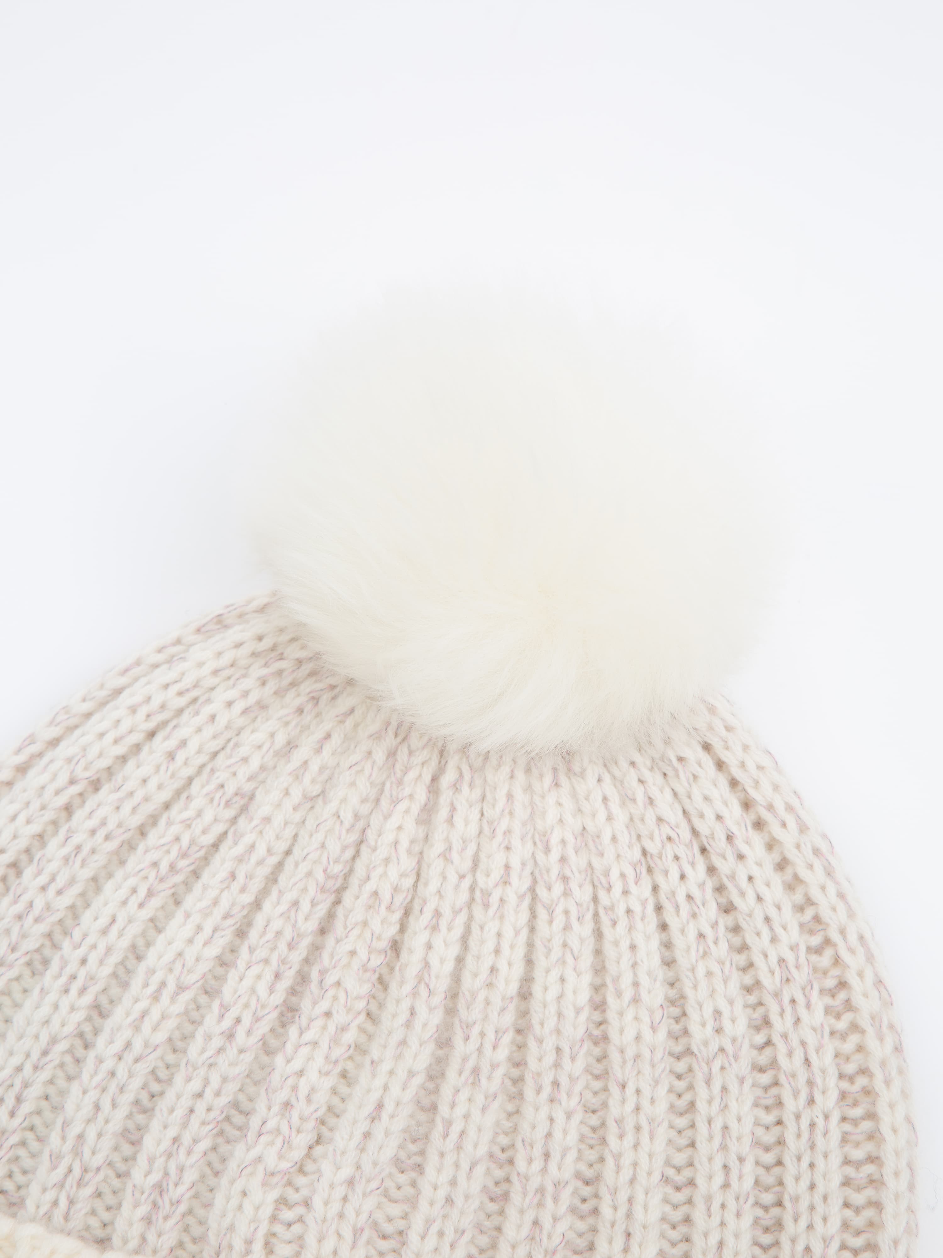 Moss Cashmere Hat Ivory