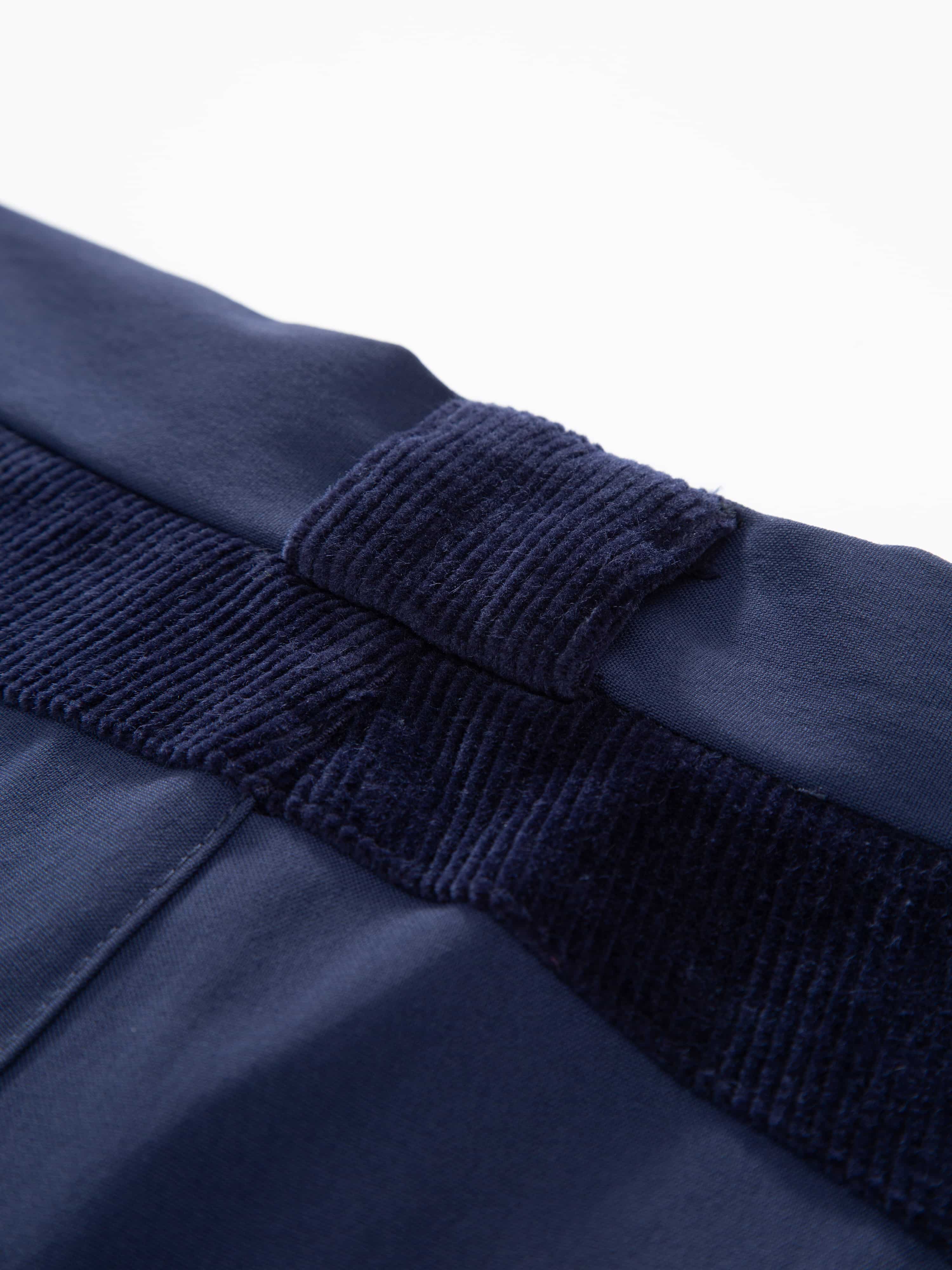 Romsdalseggen Corduroy Girl Shorts  Blue Ink