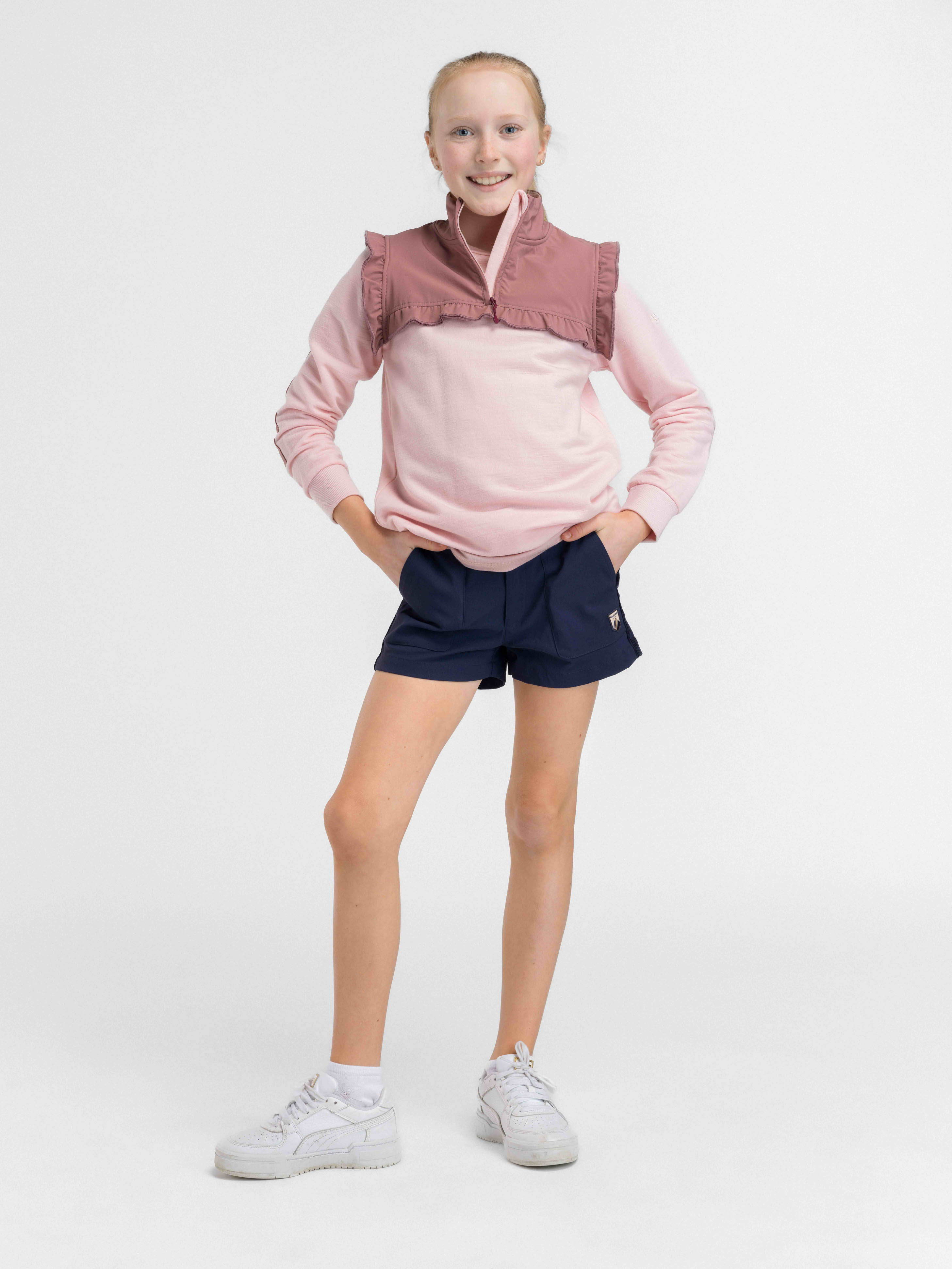 Romsdalseggen Corduroy Girl Shorts  Blue Ink