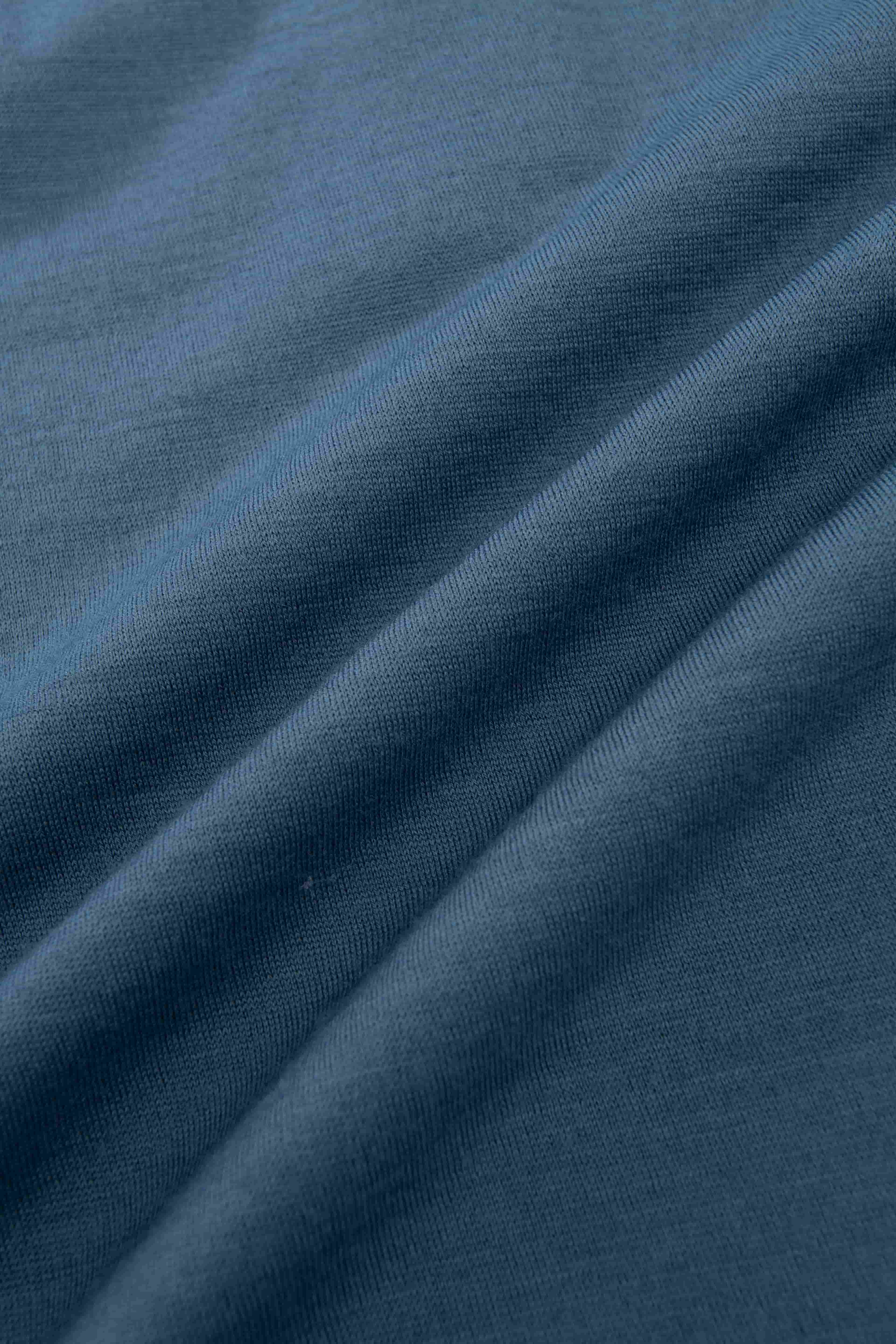 Hilleknuten Long Sleeve Sweater Lake