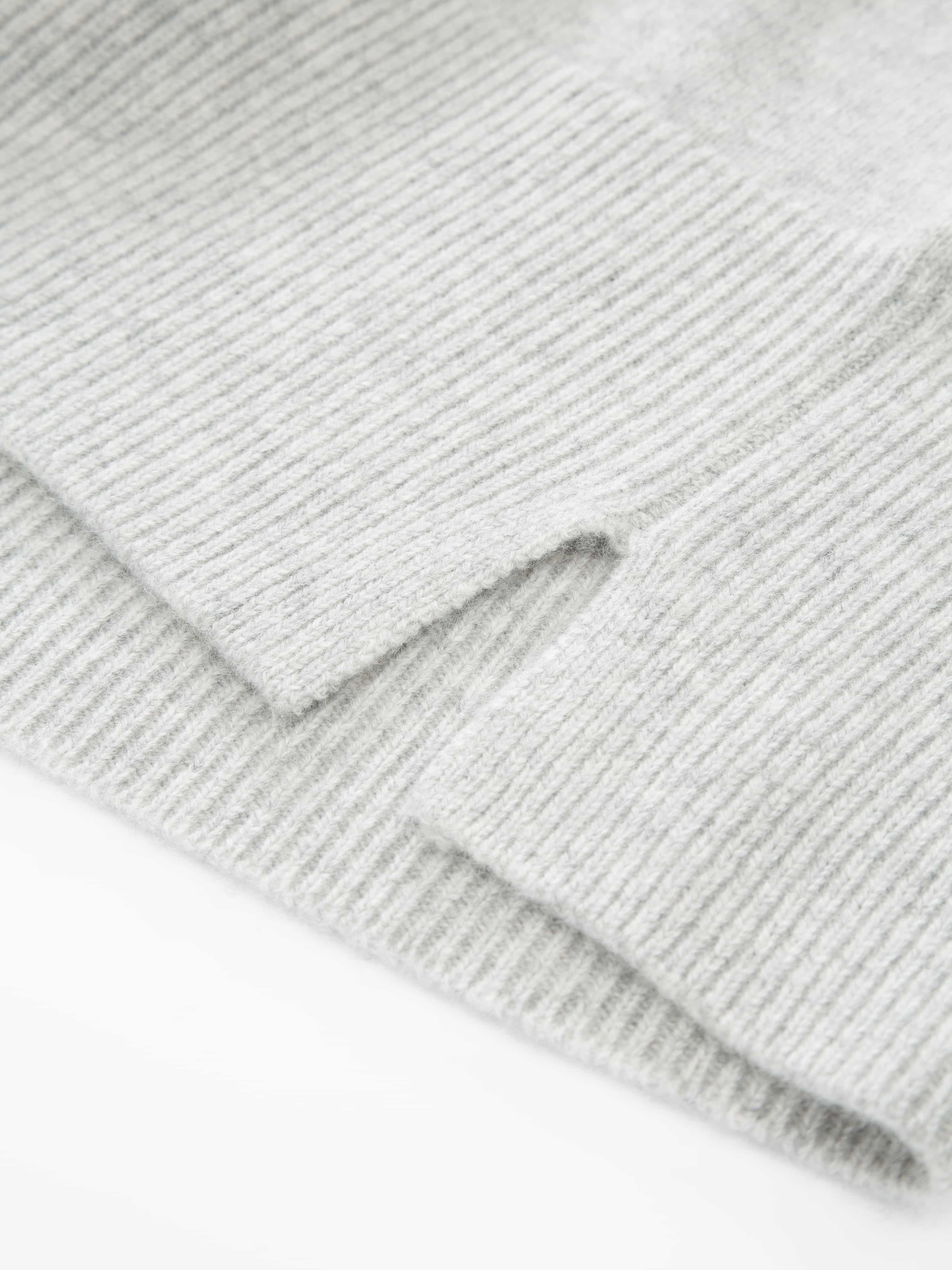 Lindesnes Cashmere Sweater Grey melange