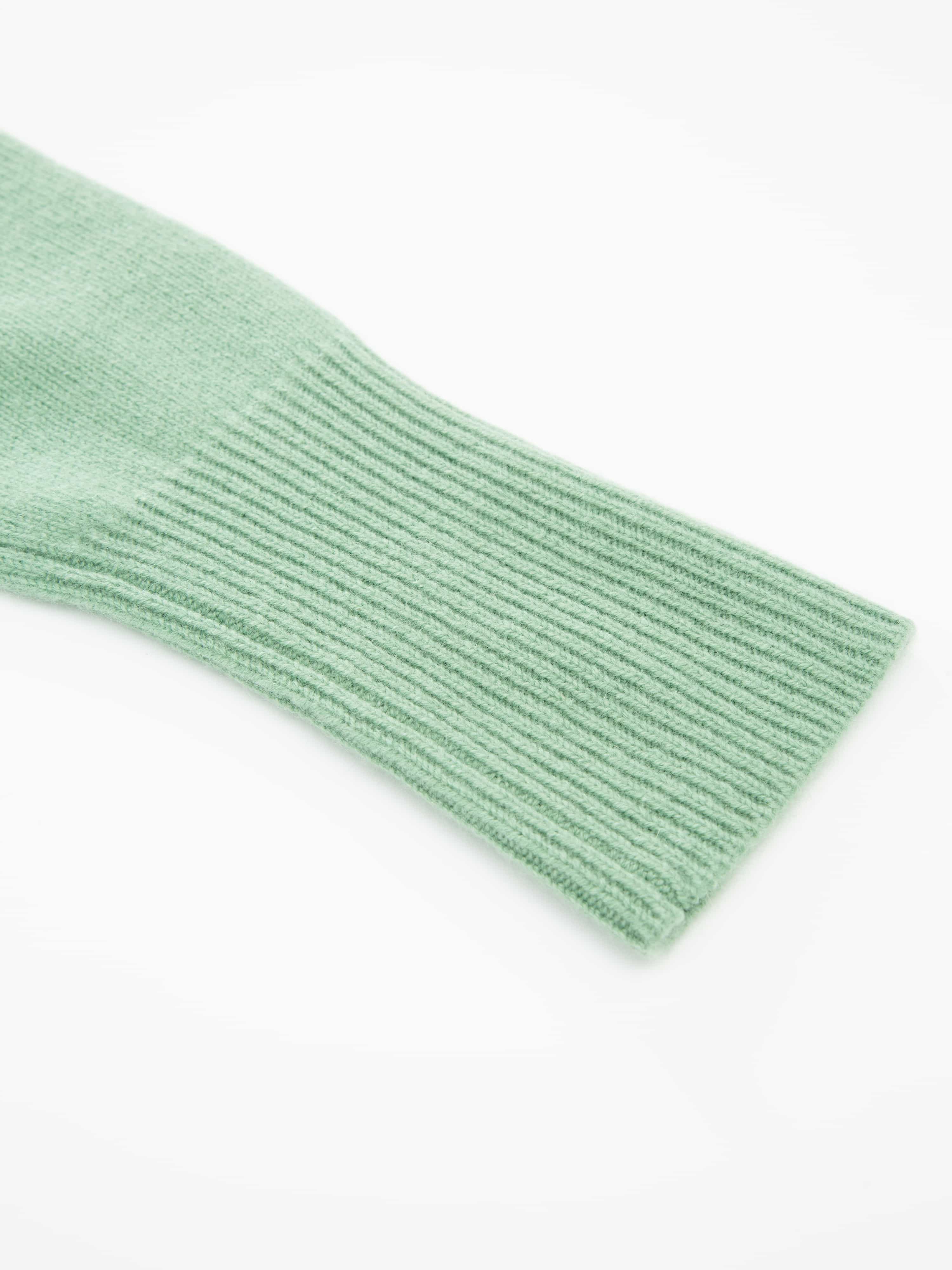 Lindesnes Cashmere Sweater Green Sage