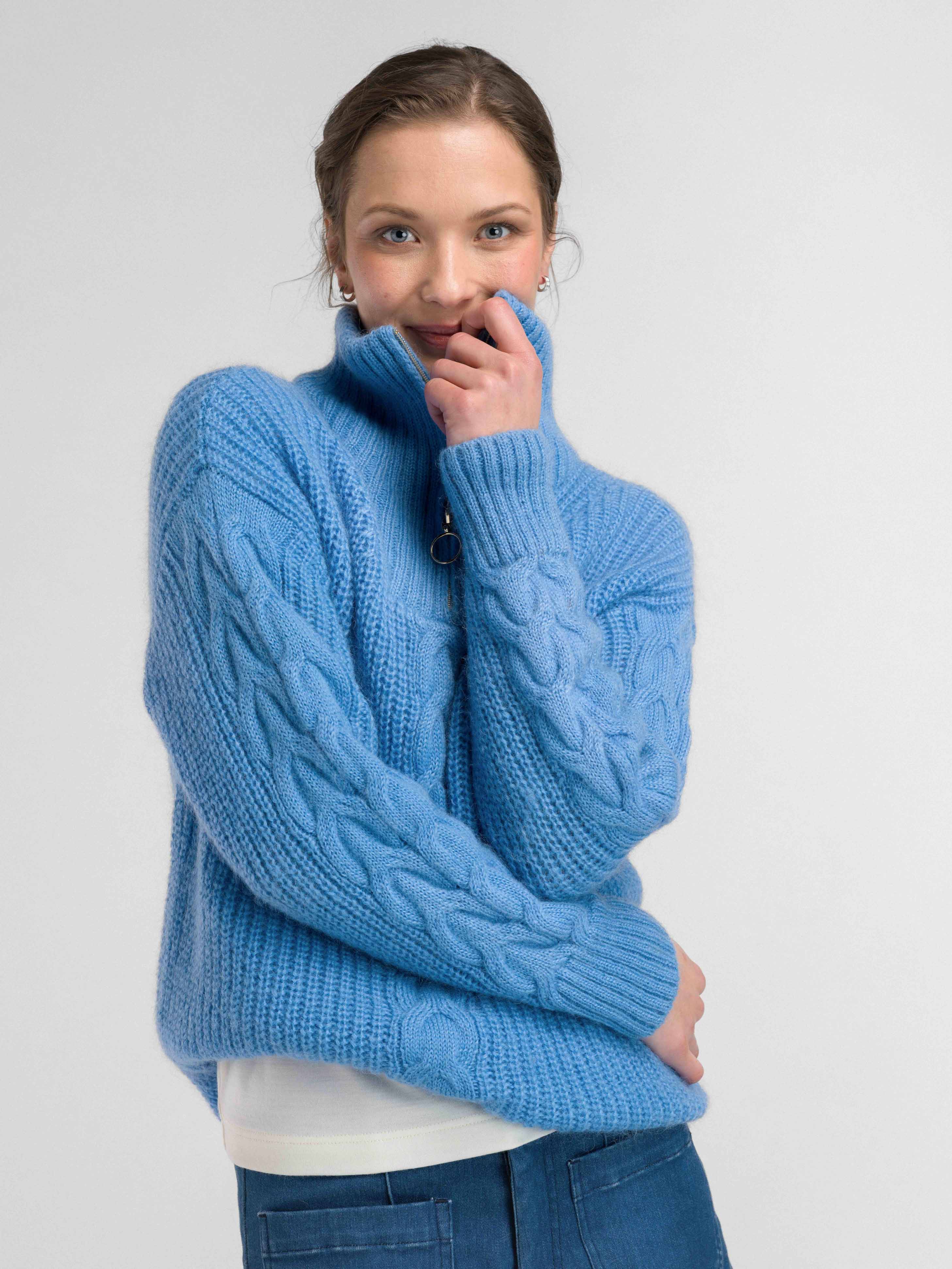 Olden Knitted Sweater  Blue Wave