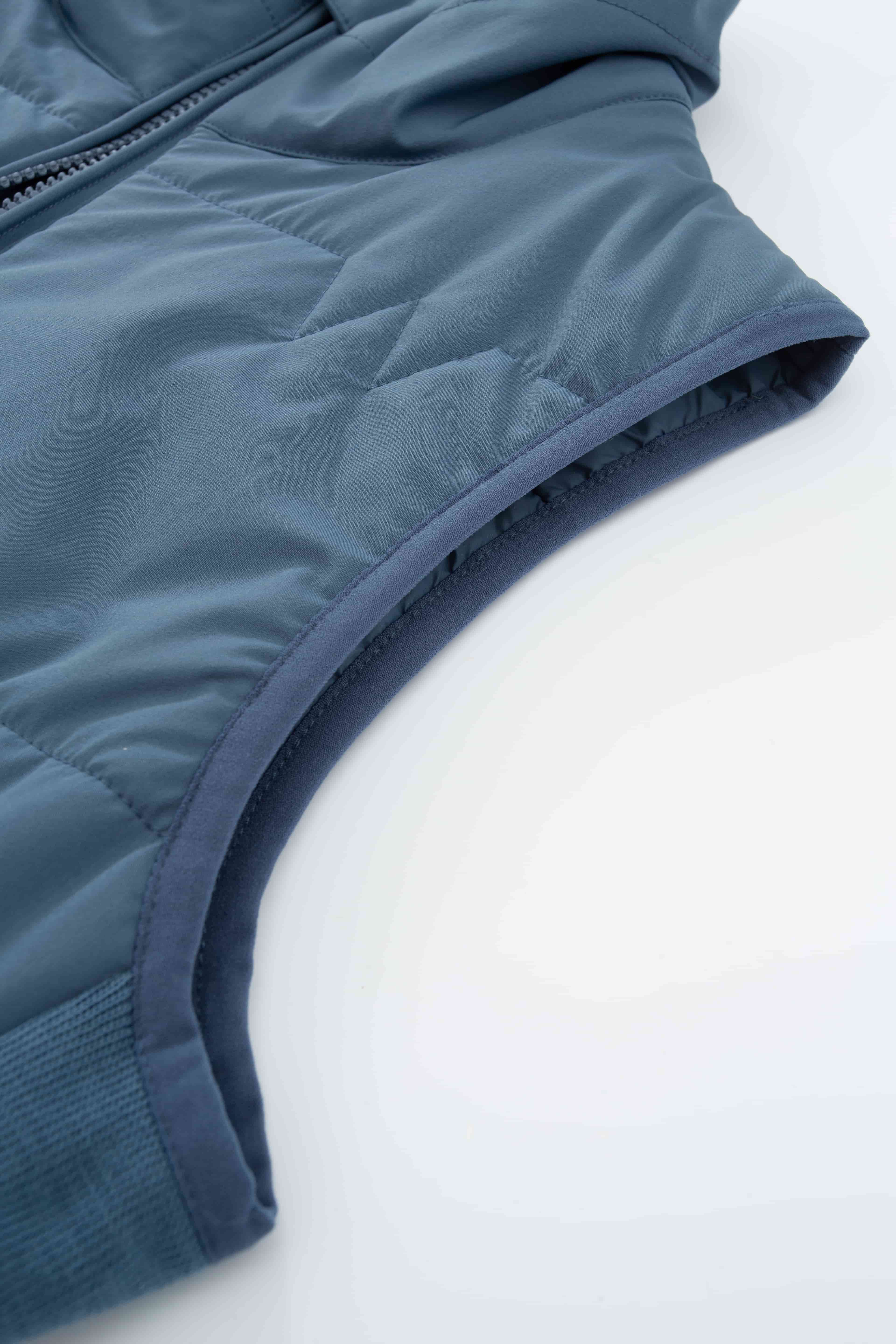 Rena Vest With Wool Padding Lake