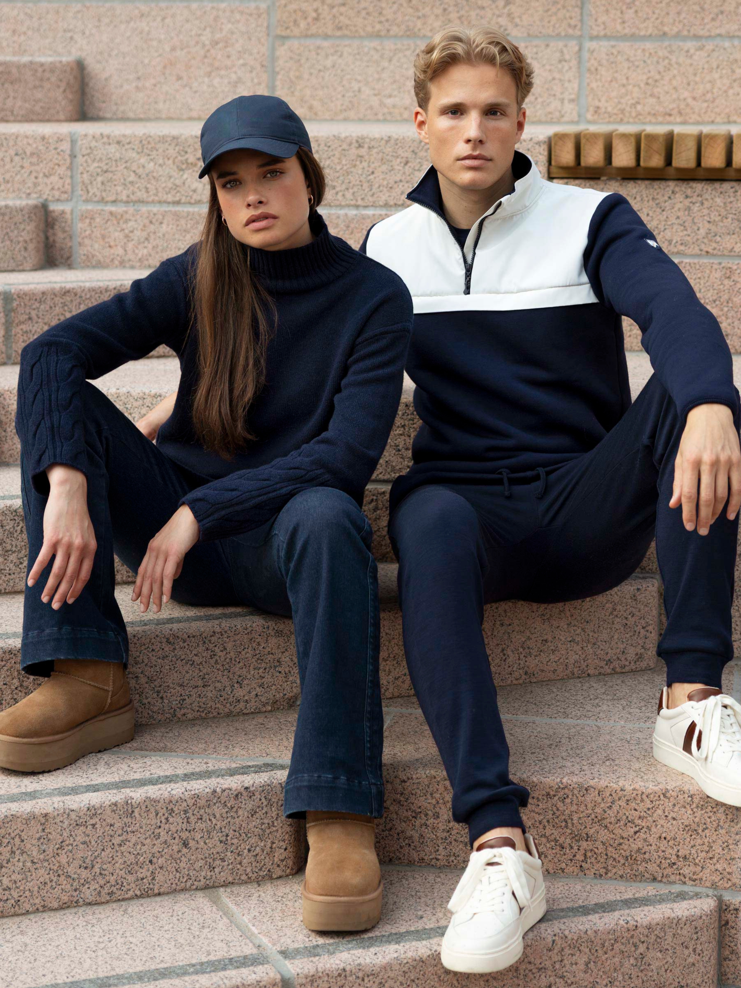 Fløya Wool Jeans - Long  Dark Blue