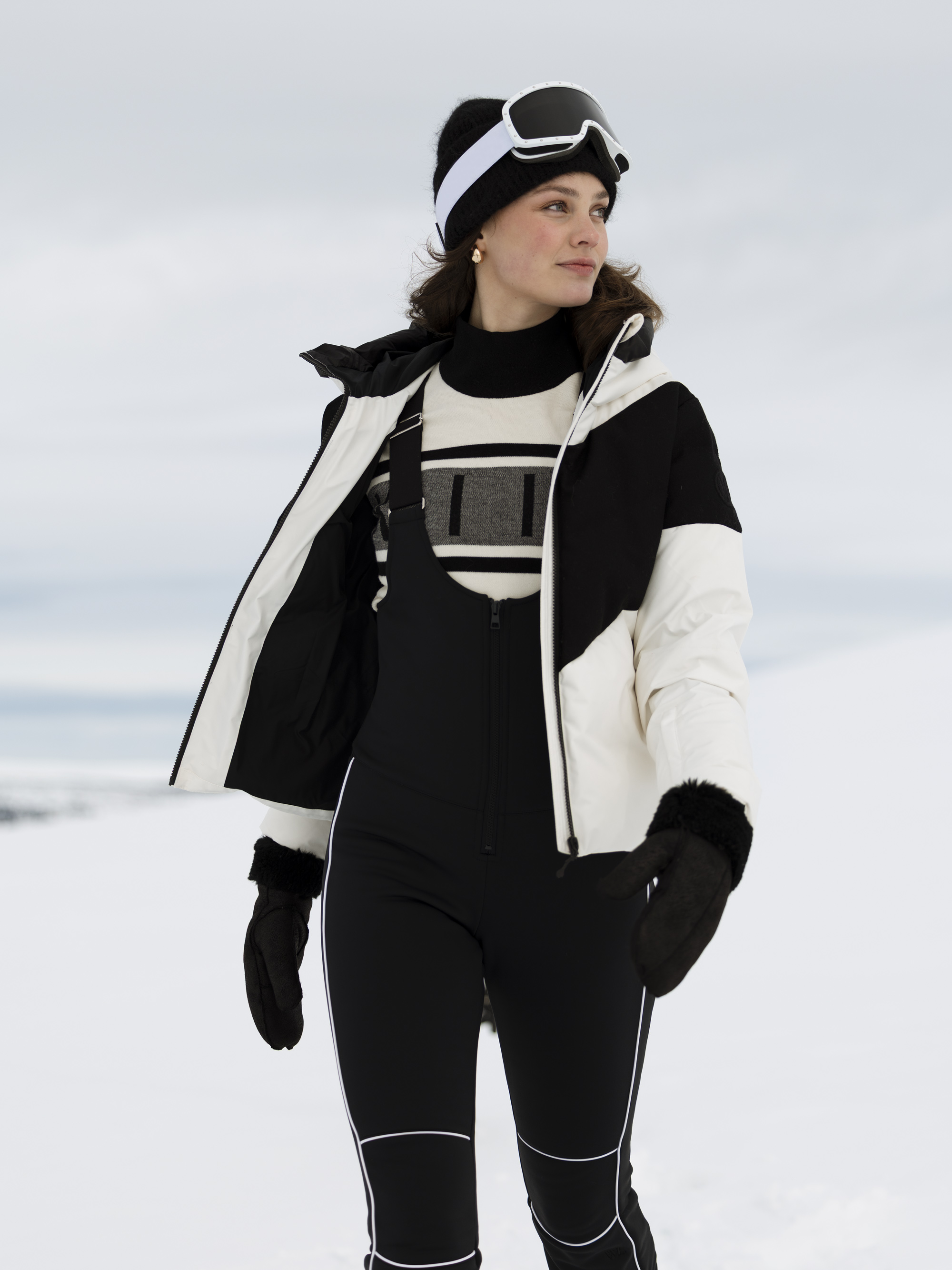 Galdhøpiggen Down Jacket  White Swan