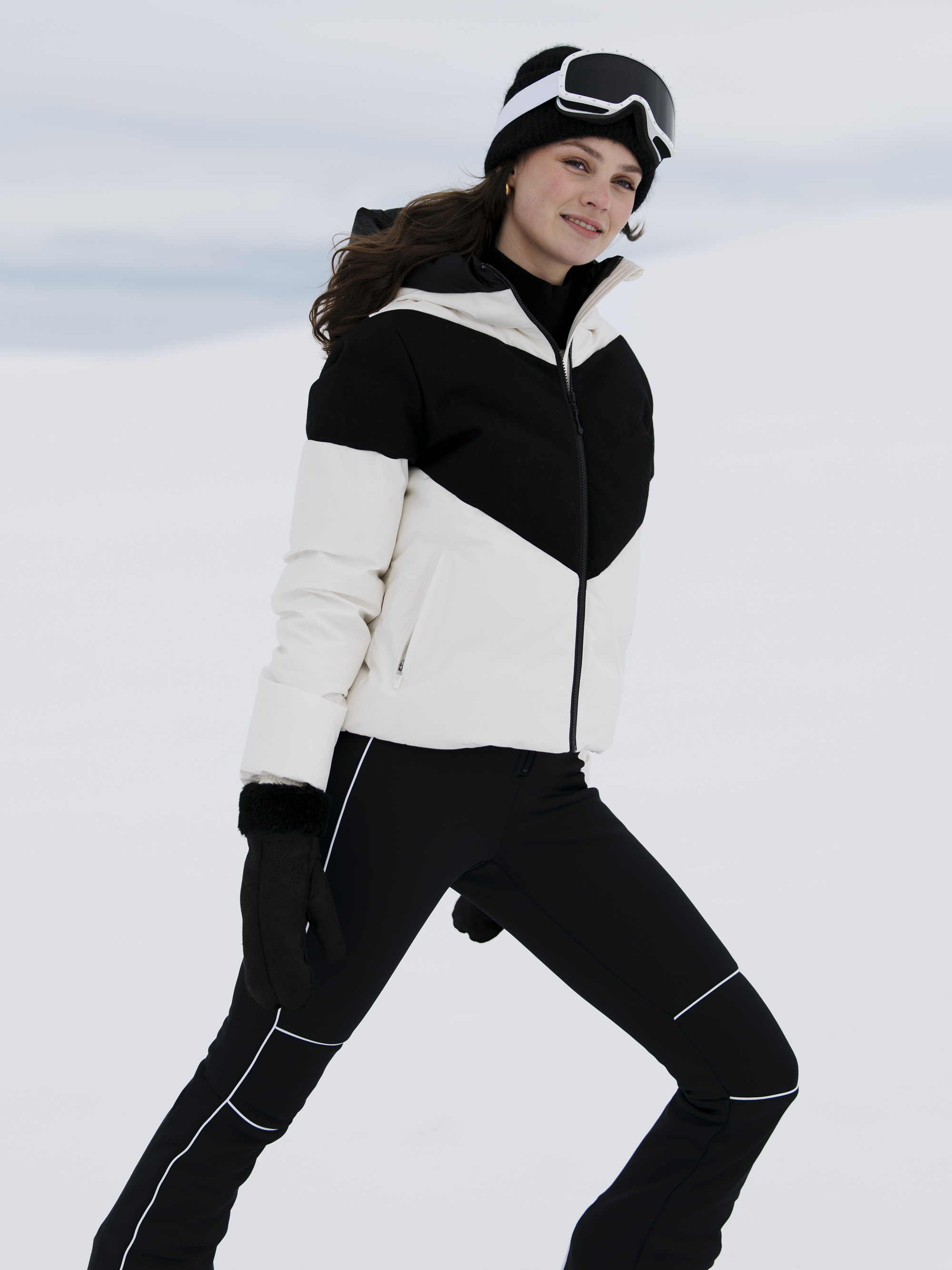 Galdhøpiggen Down Jacket  White Swan