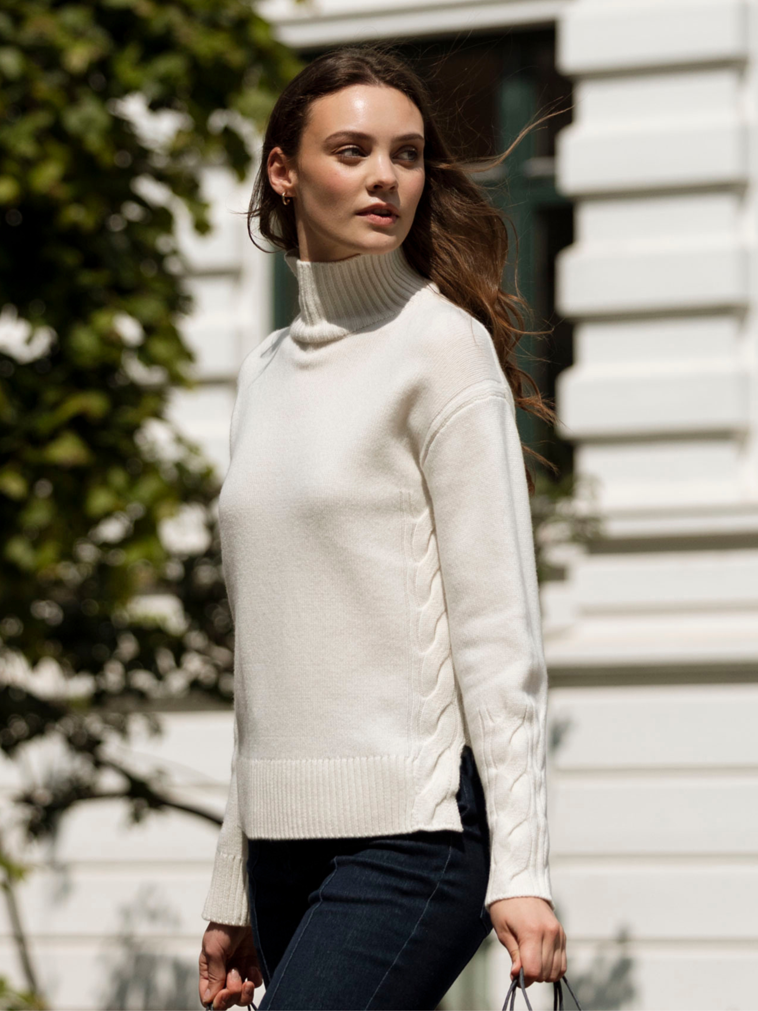 Hettpiggen Strikkegenser  Cream