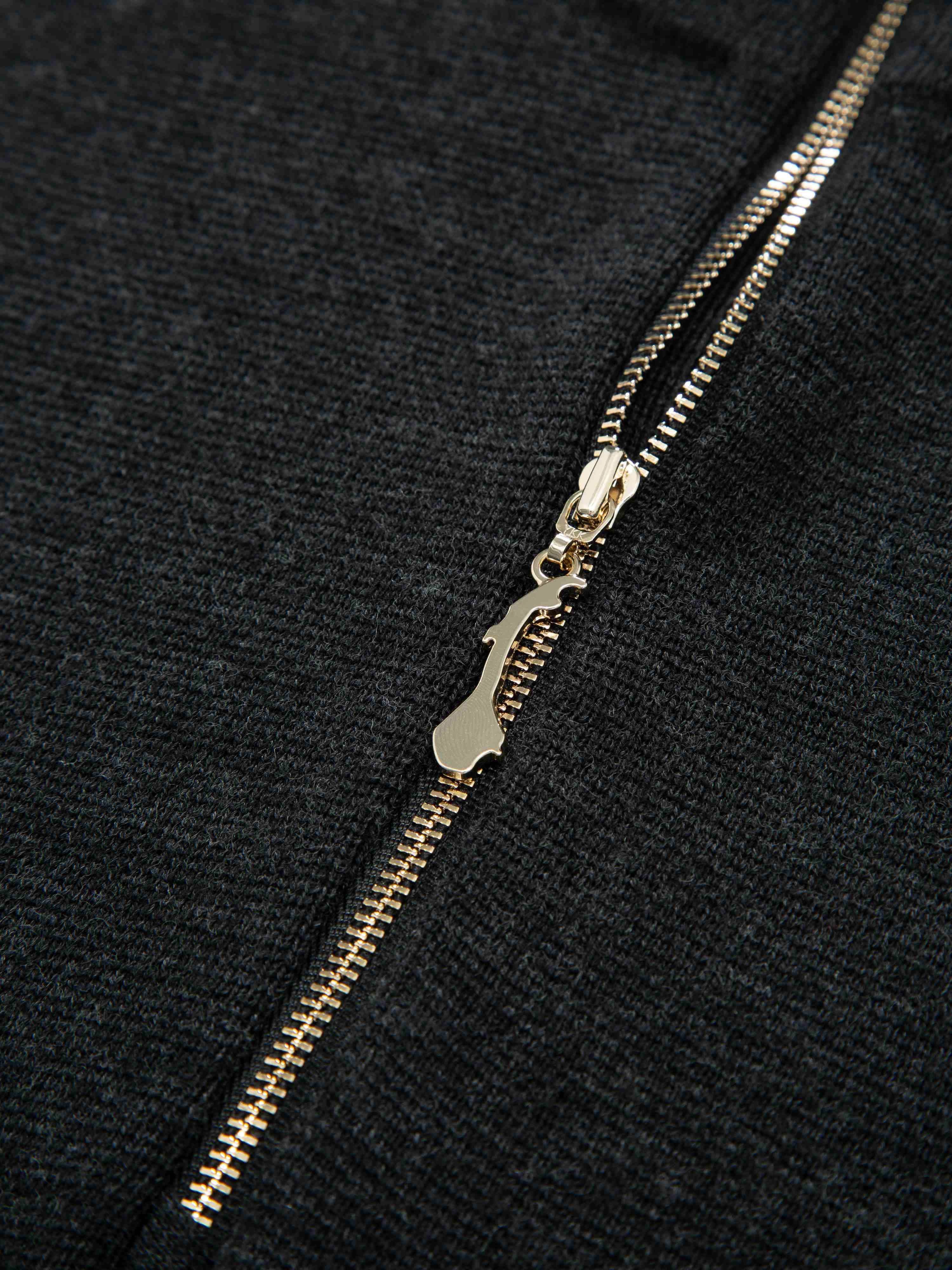 Himmeltinden Knitted Top  Charcoal Grey