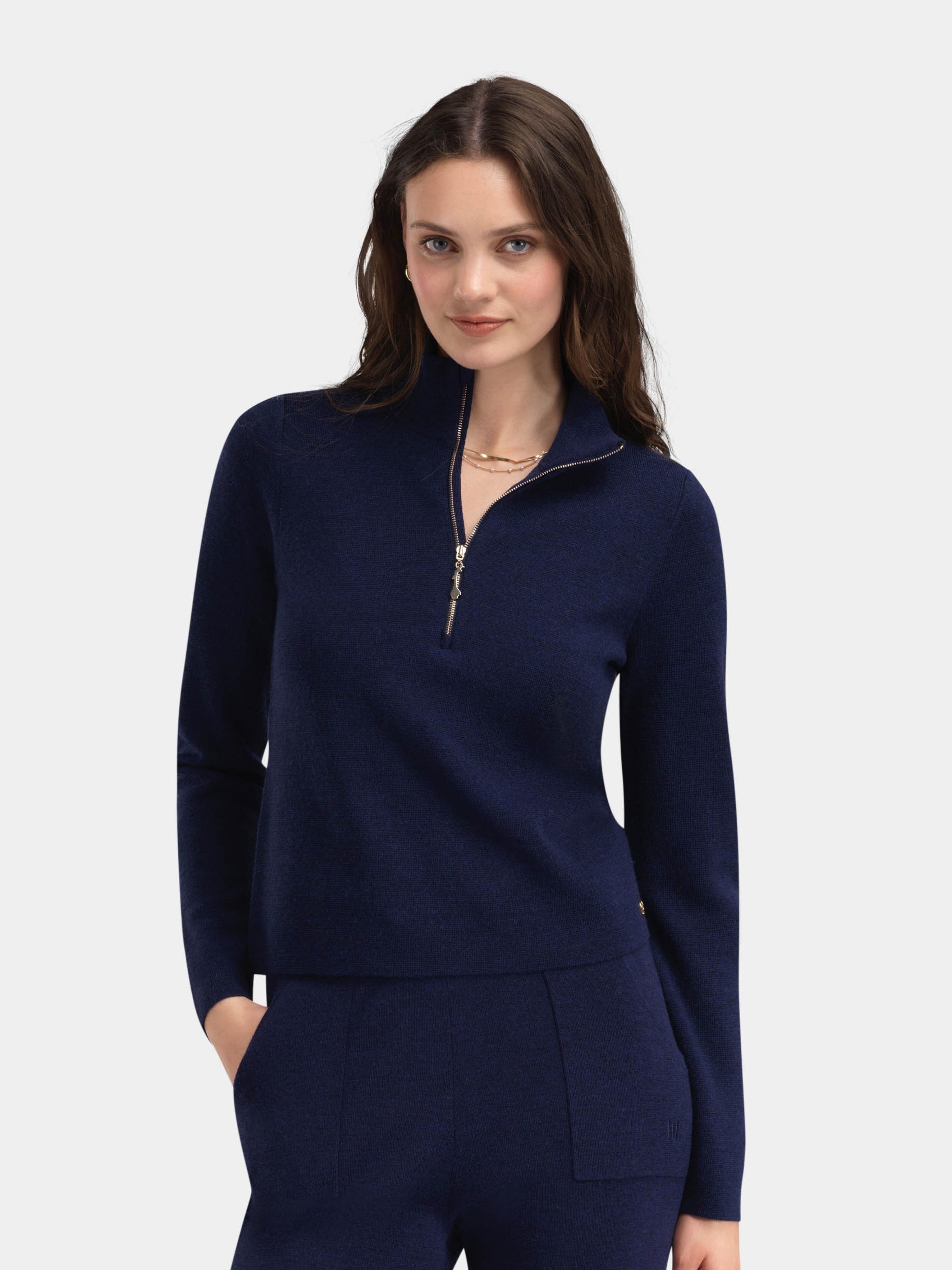 Himmeltinden Knitted Top  Dark Blue