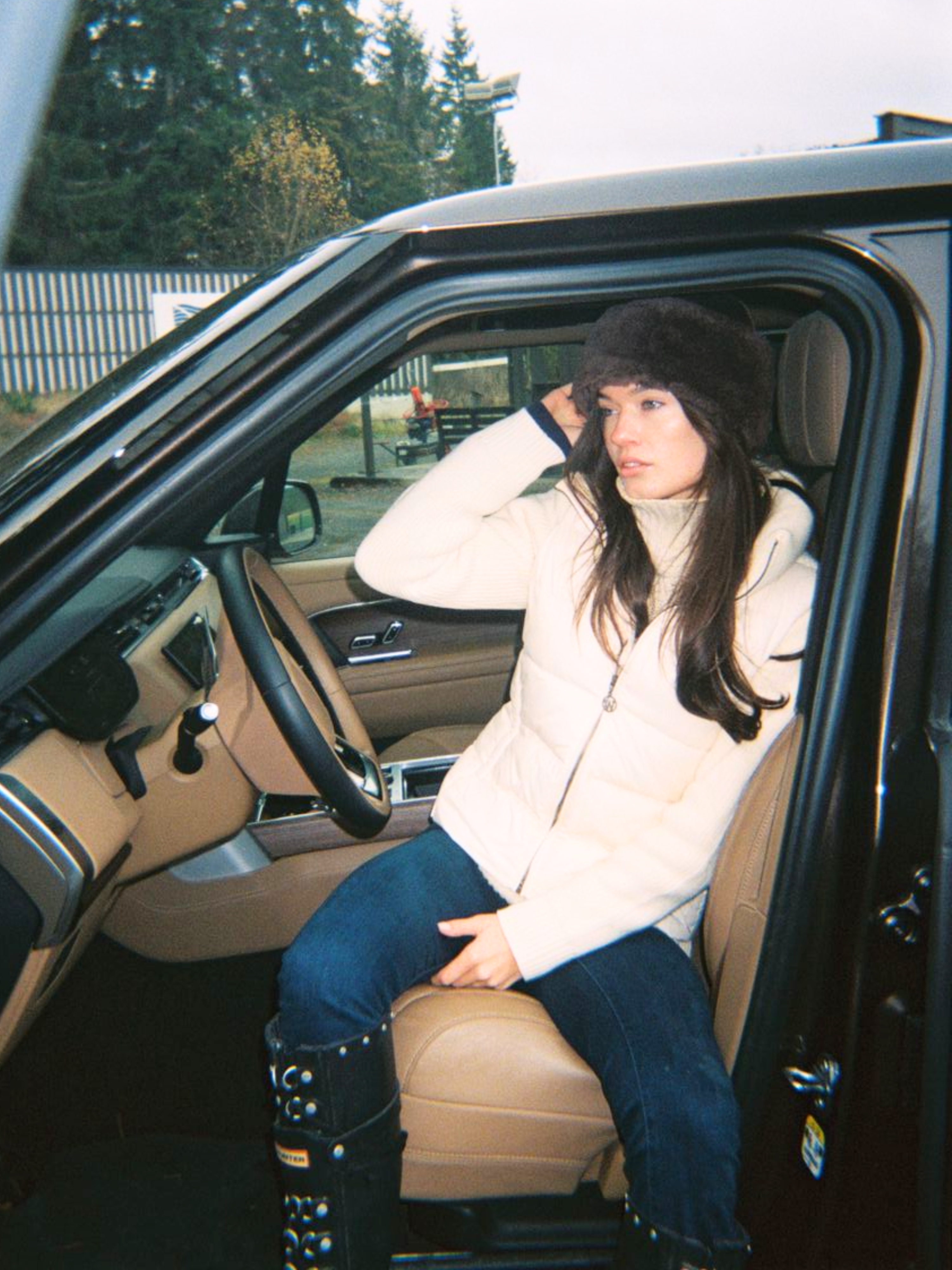 Snøfjellet Down Jacket Cream