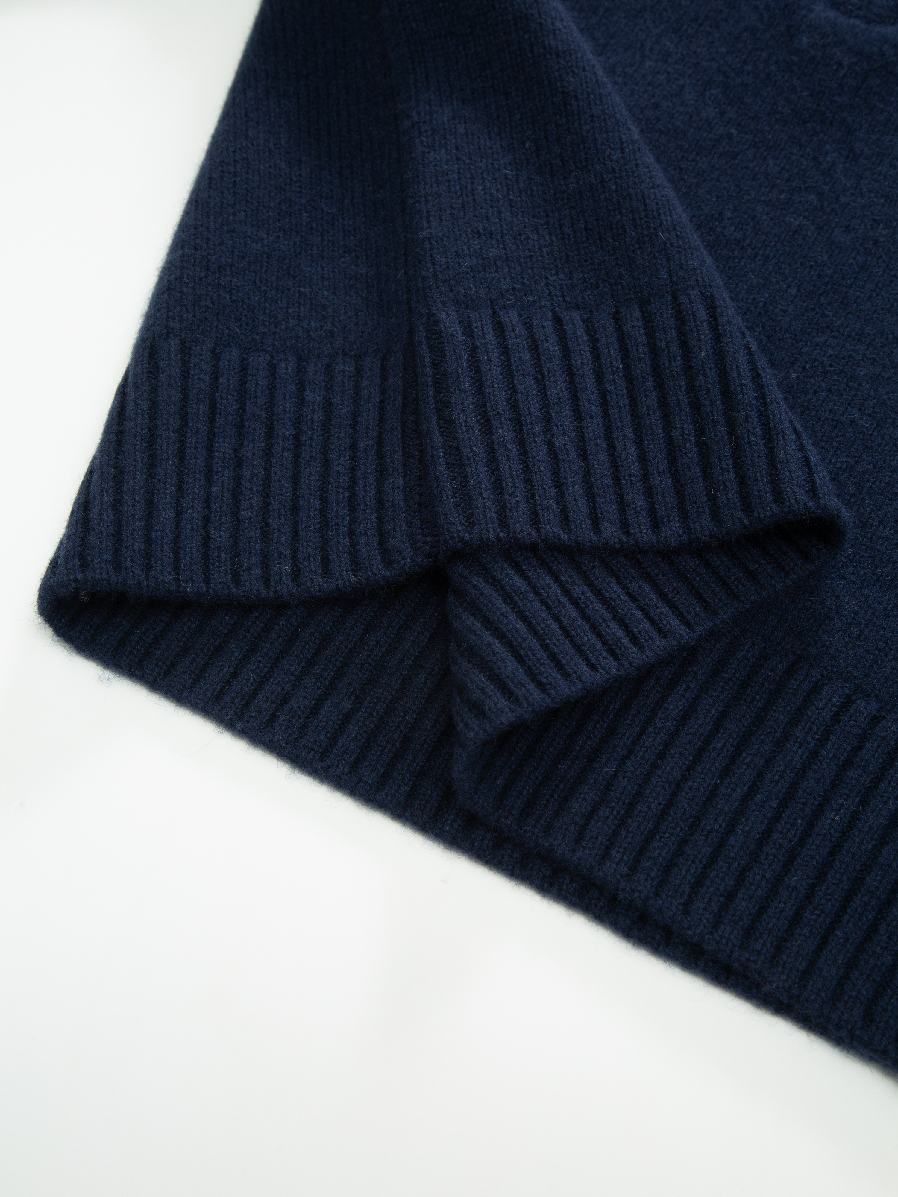 Snøheim Knitted Sweater  Blue