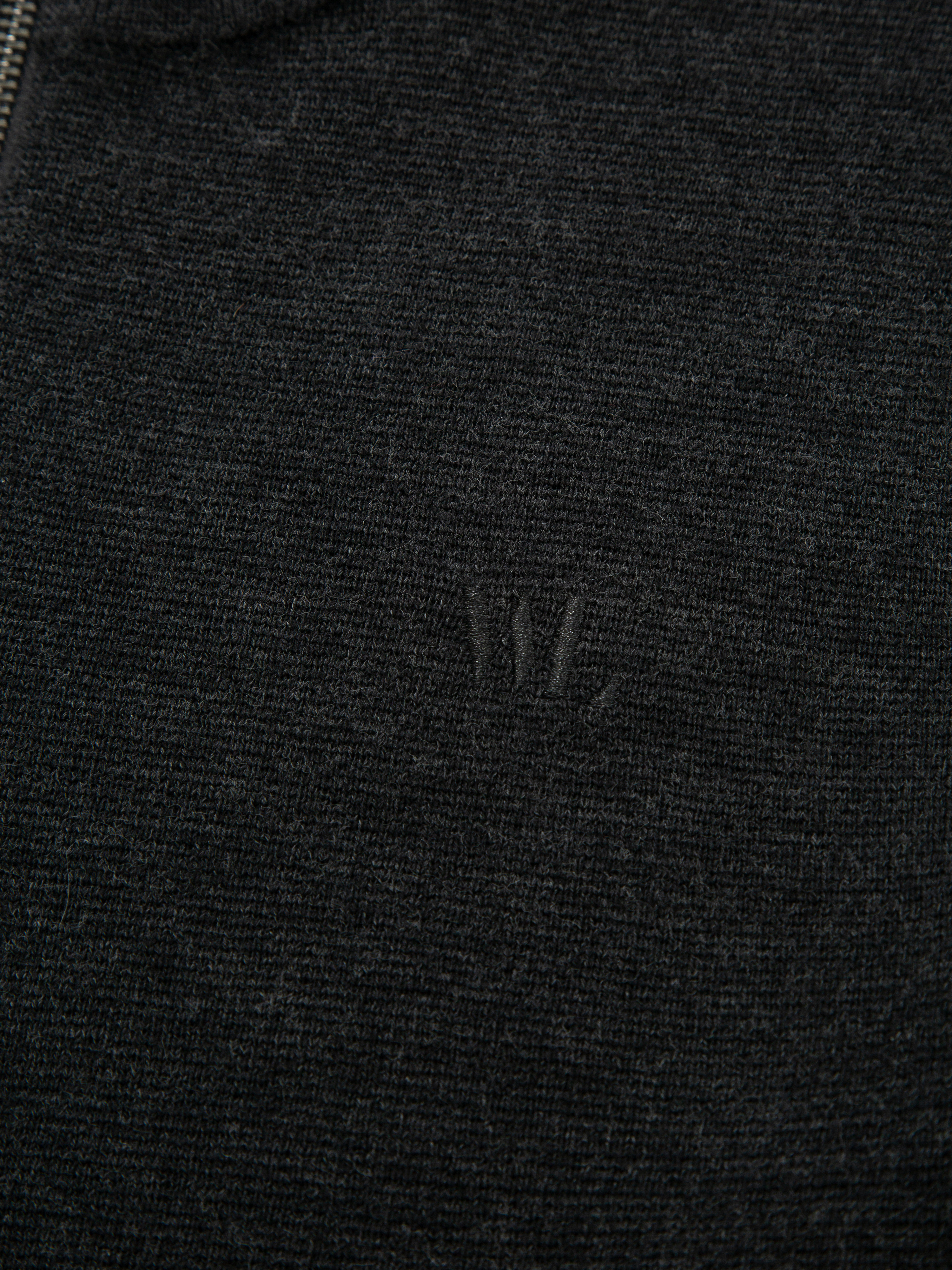 Himmeltinden Strikkegenser  Charcoal Grey