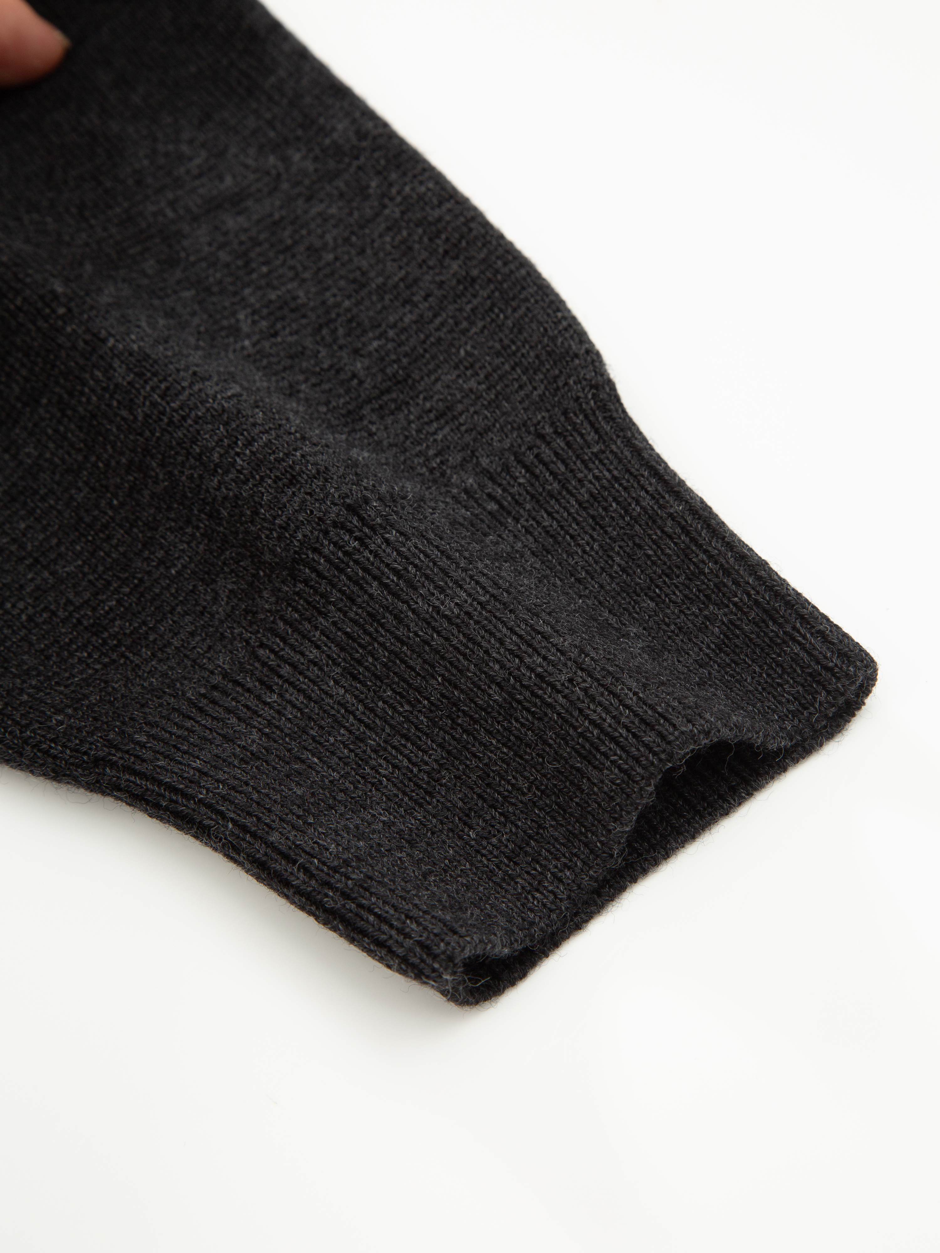 Himmeltinden Strikkegenser  Charcoal Grey