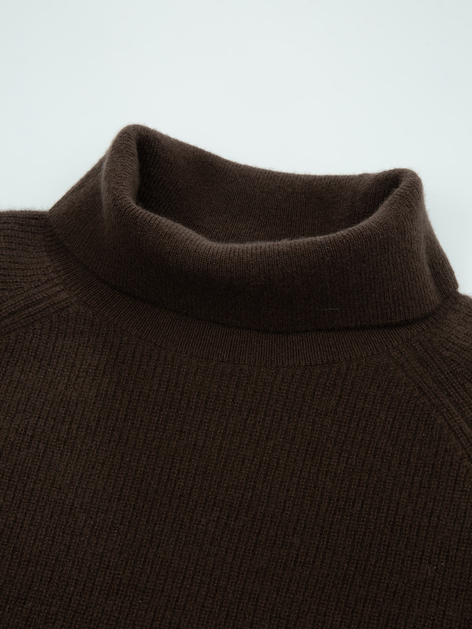 Stortoppen Cashmere Turtleneck Coffee