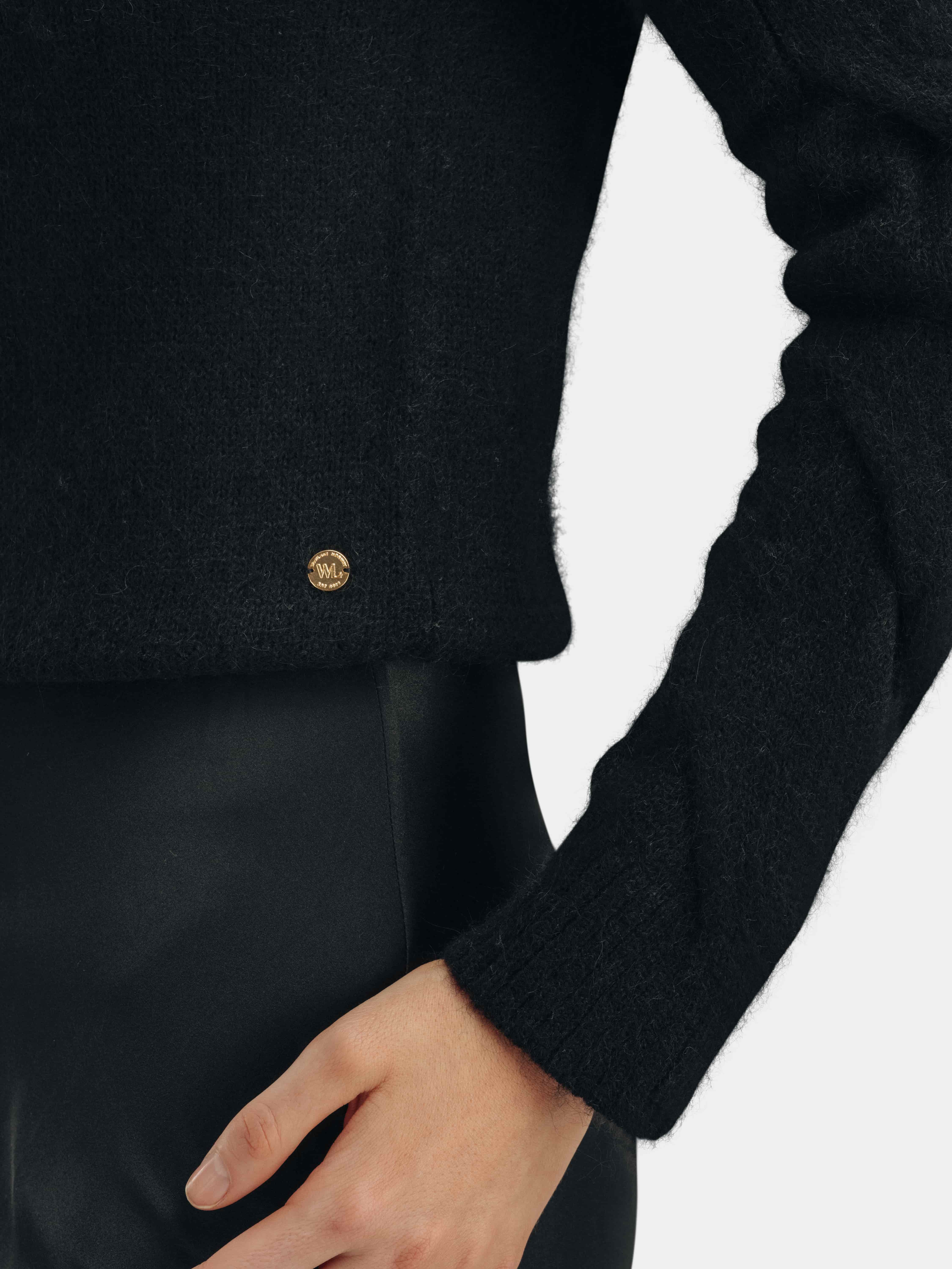 Tromøya Knitted Sweater Black