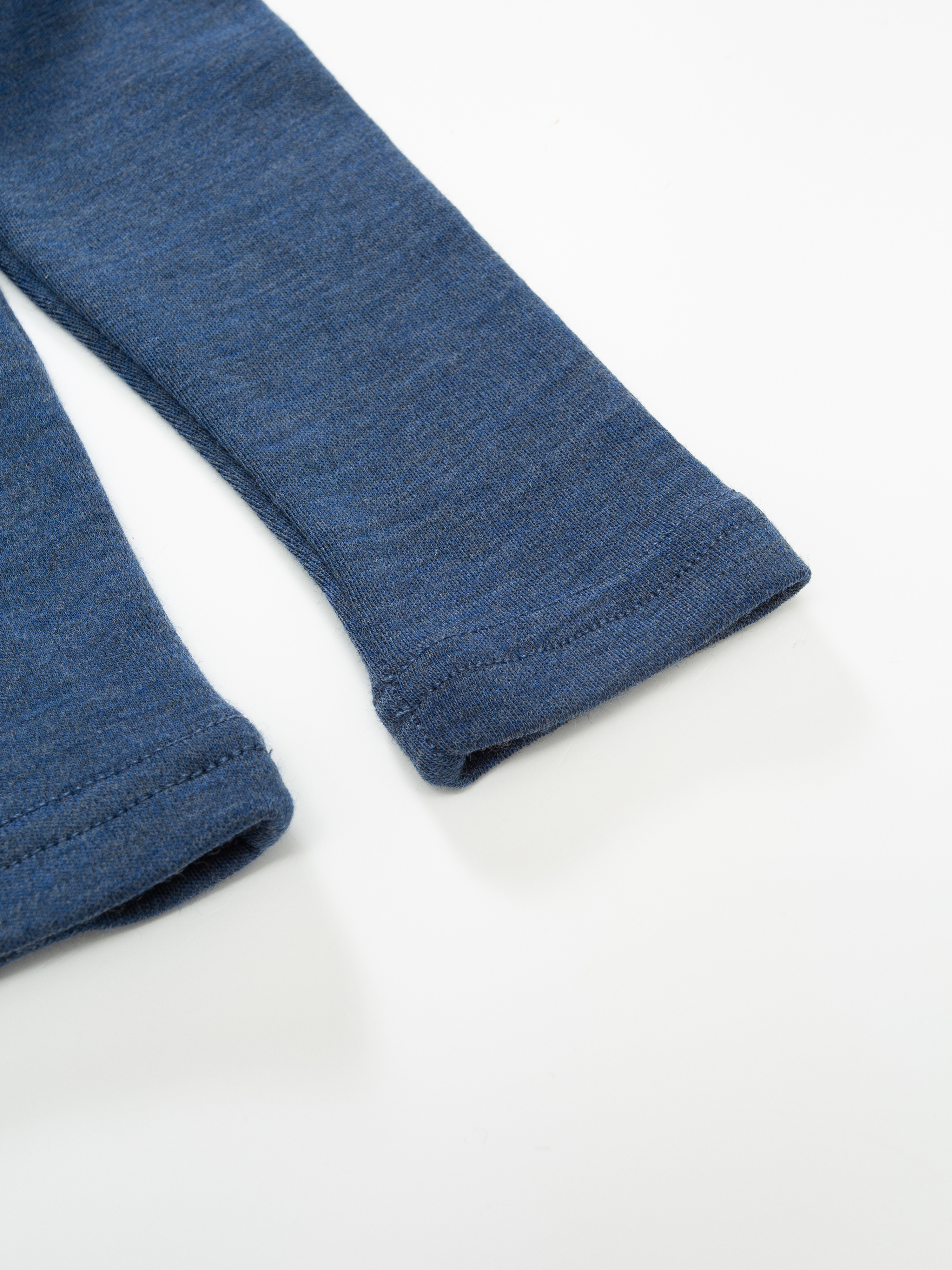 Harpefossen Merino Sweater Blue Ink Melange