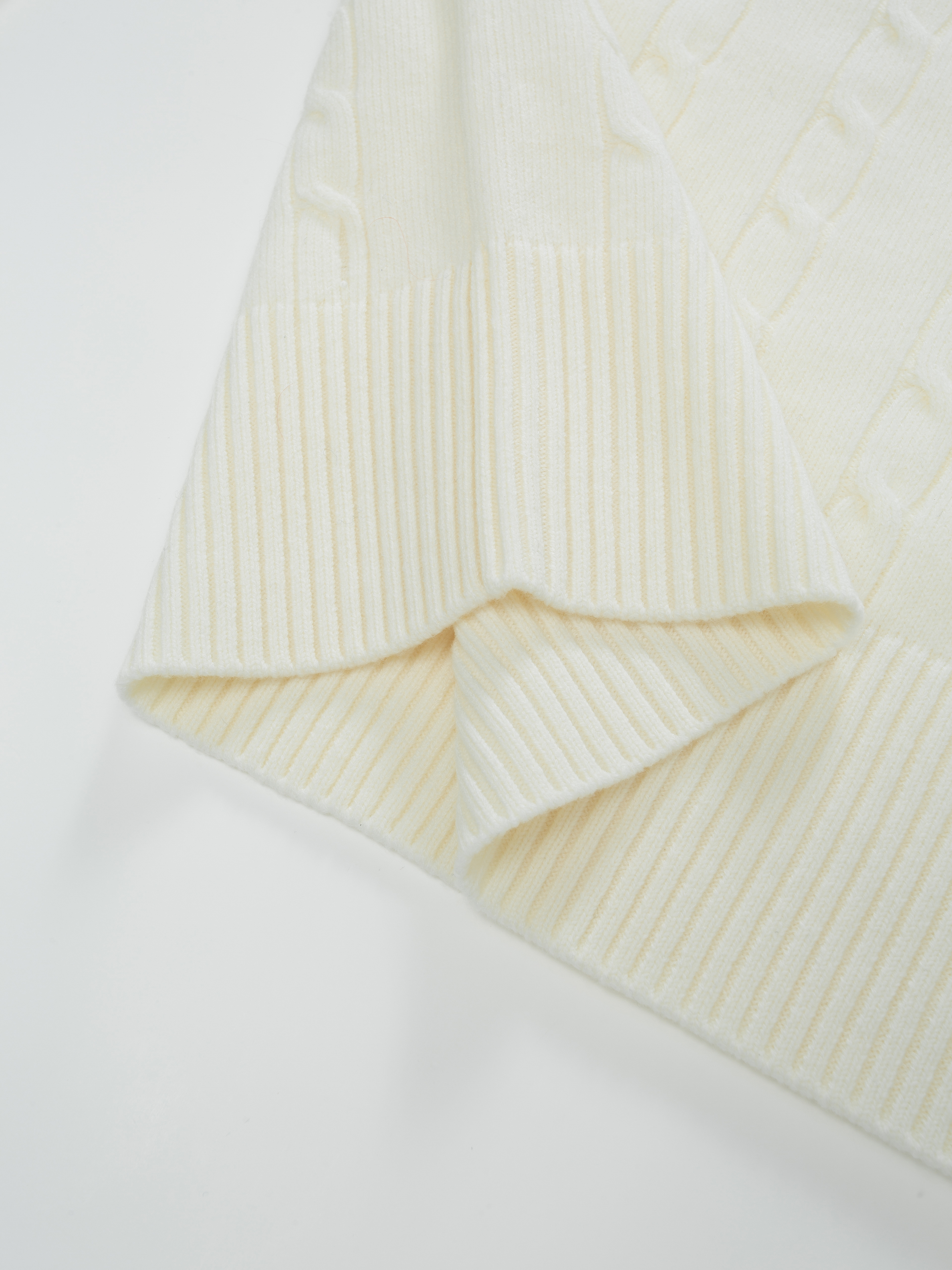 Bitihorn Knitted Cable Sweater  Snow White