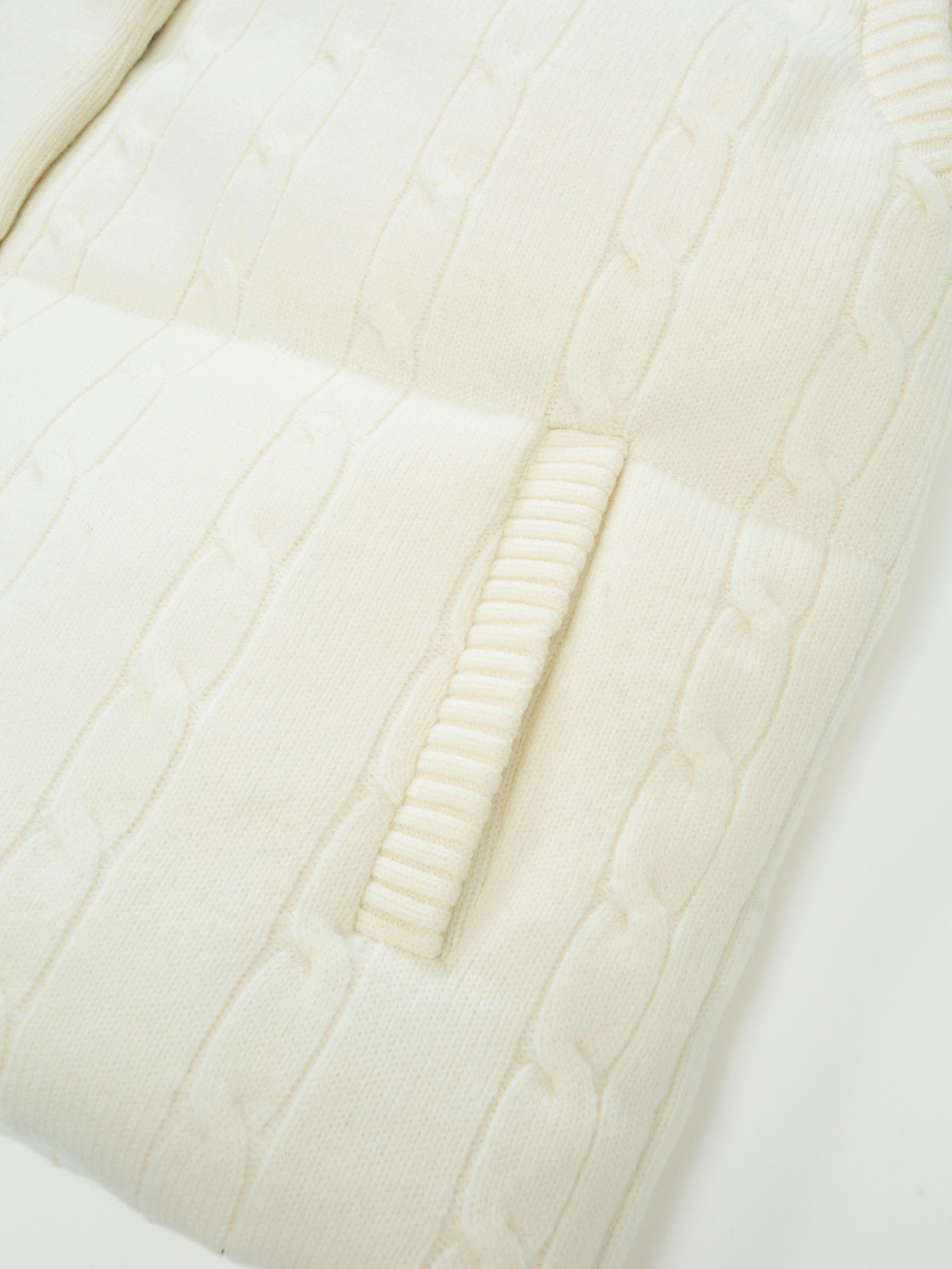 Bitihorn Cable Vest Snow White