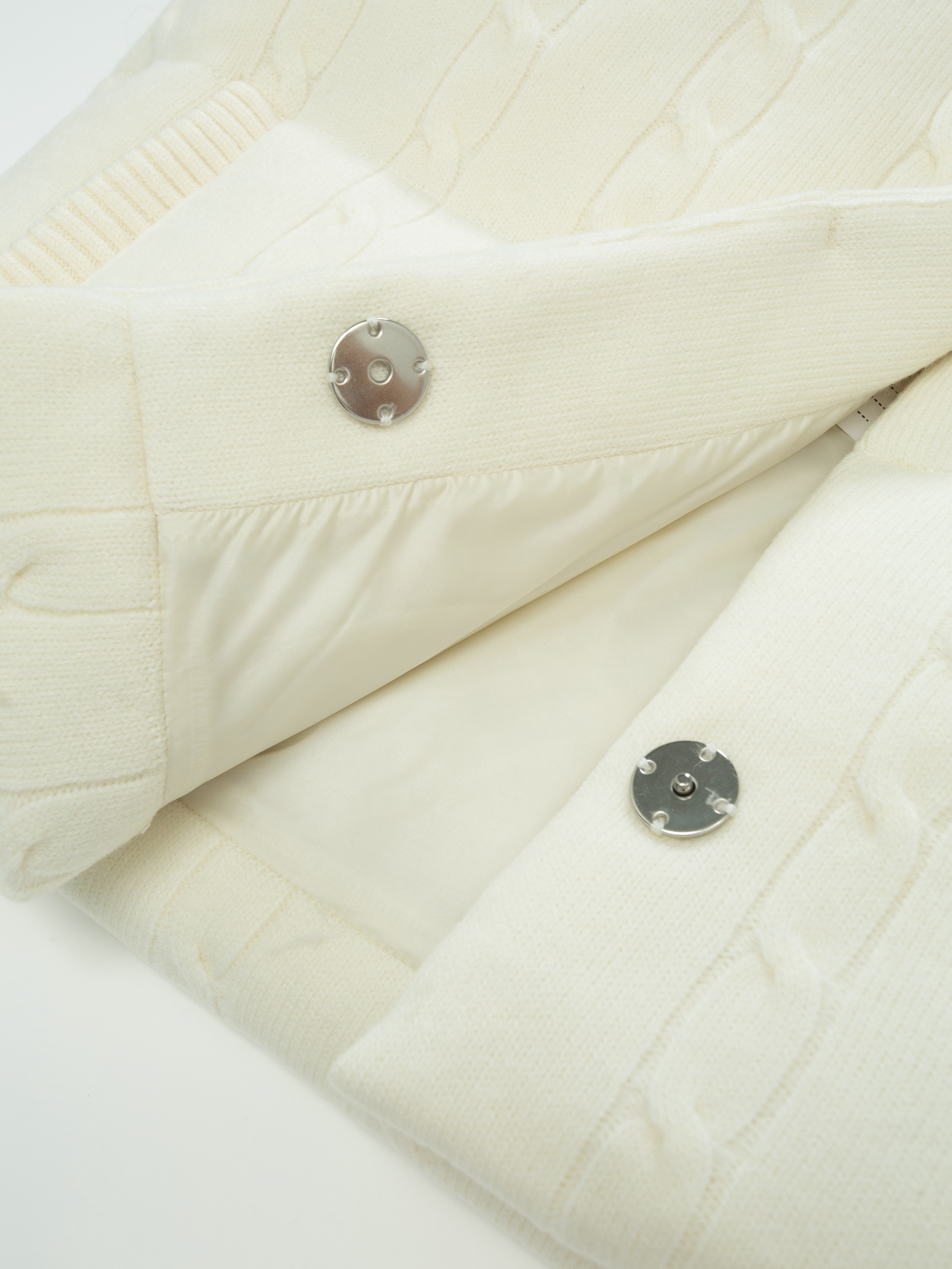 Bitihorn Cable Vest Snow White