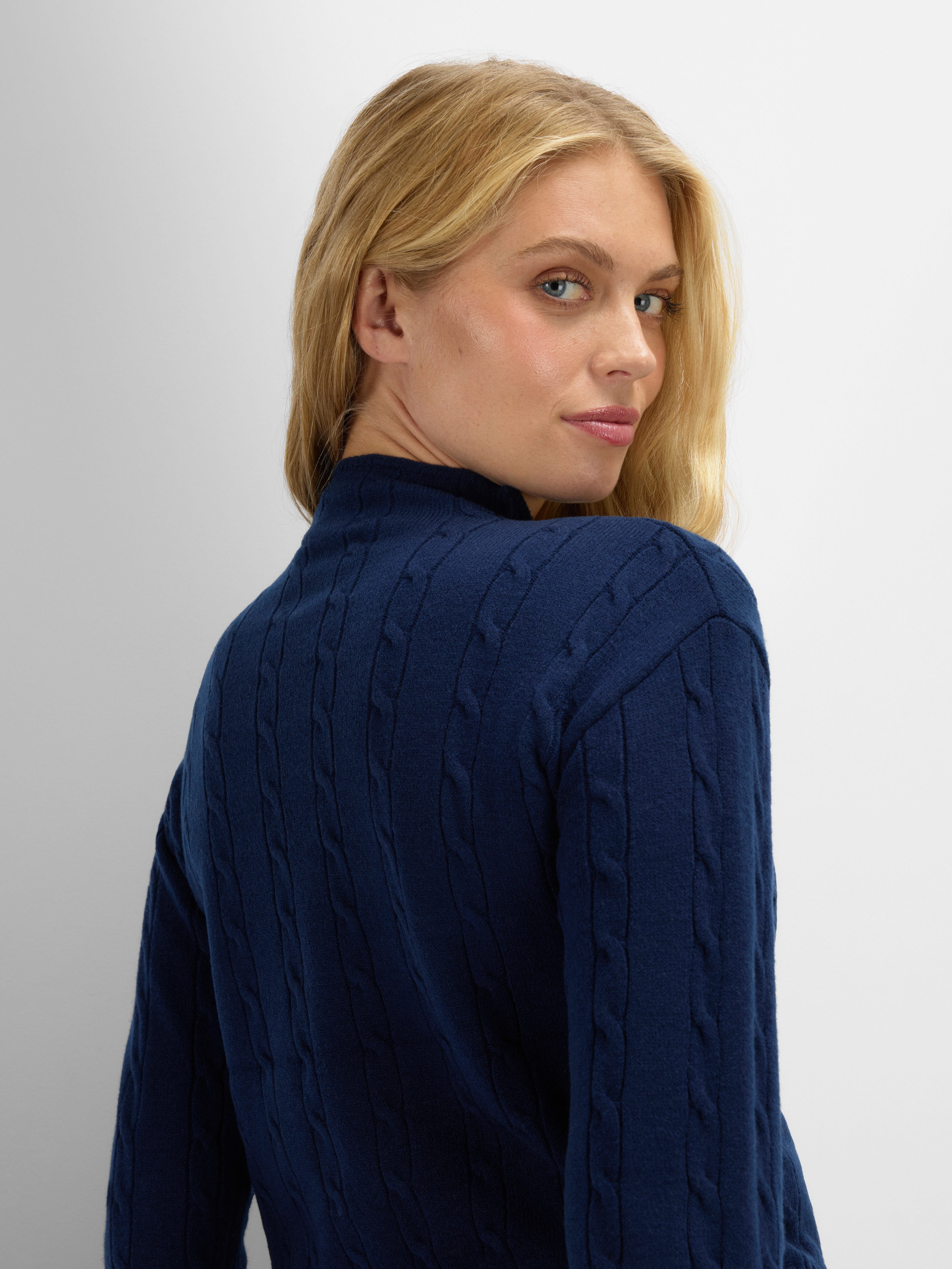 Bitihorn Knitted Cable Sweater  Dark Blue