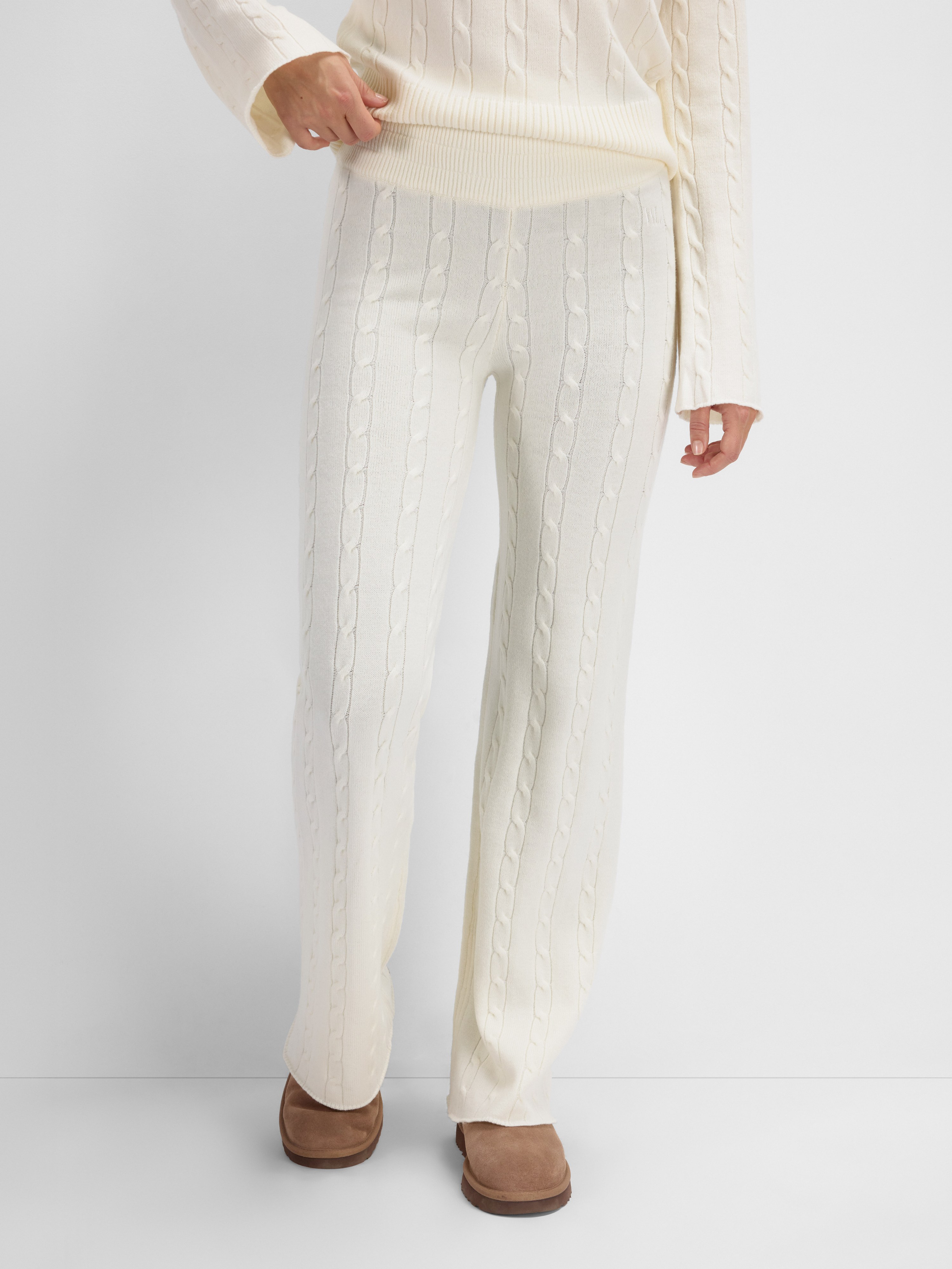 Bitihorn Knitted Cable Pants Woman Snow White