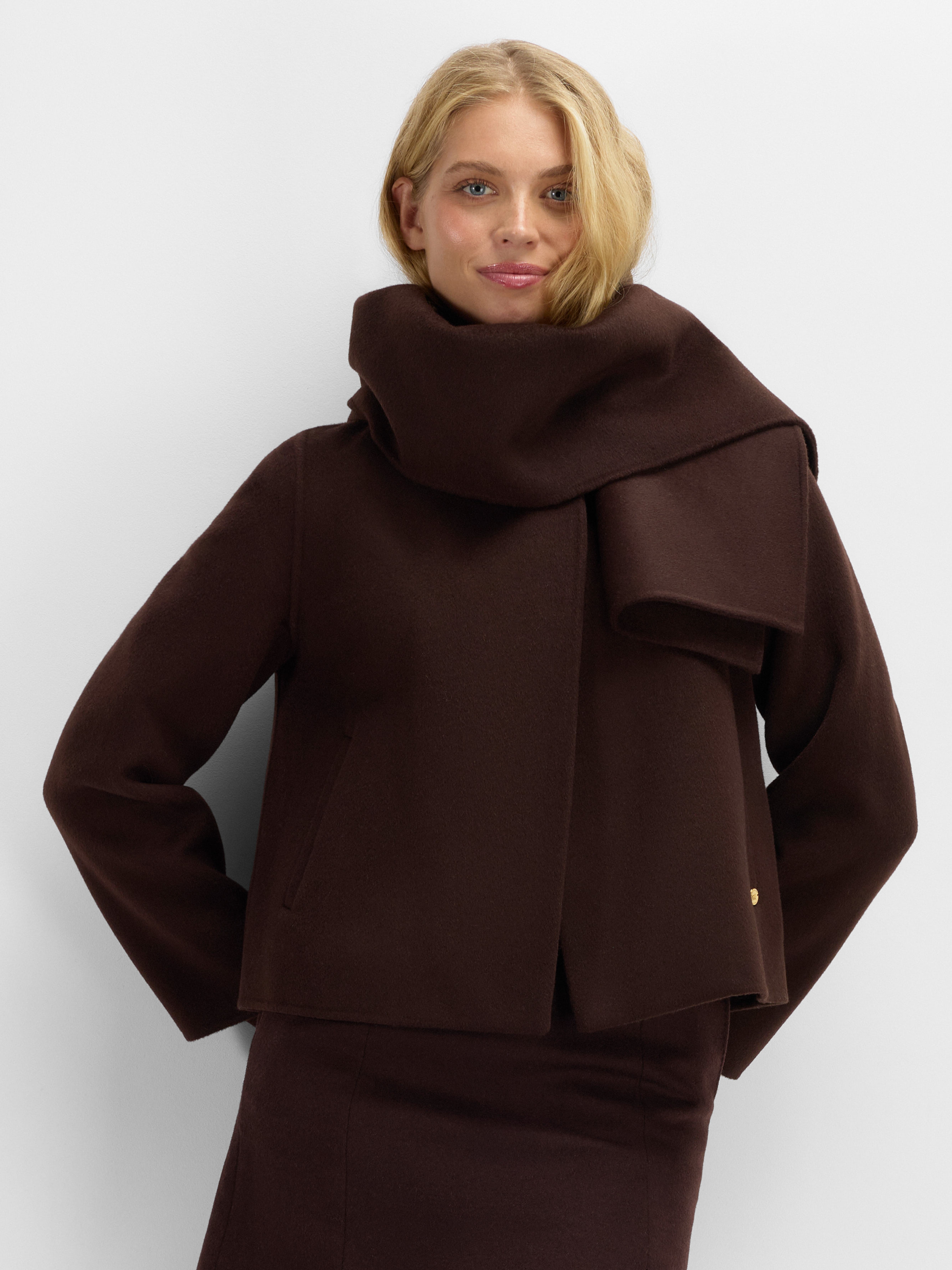 Blåberg Jacket Woman Hot Fudge