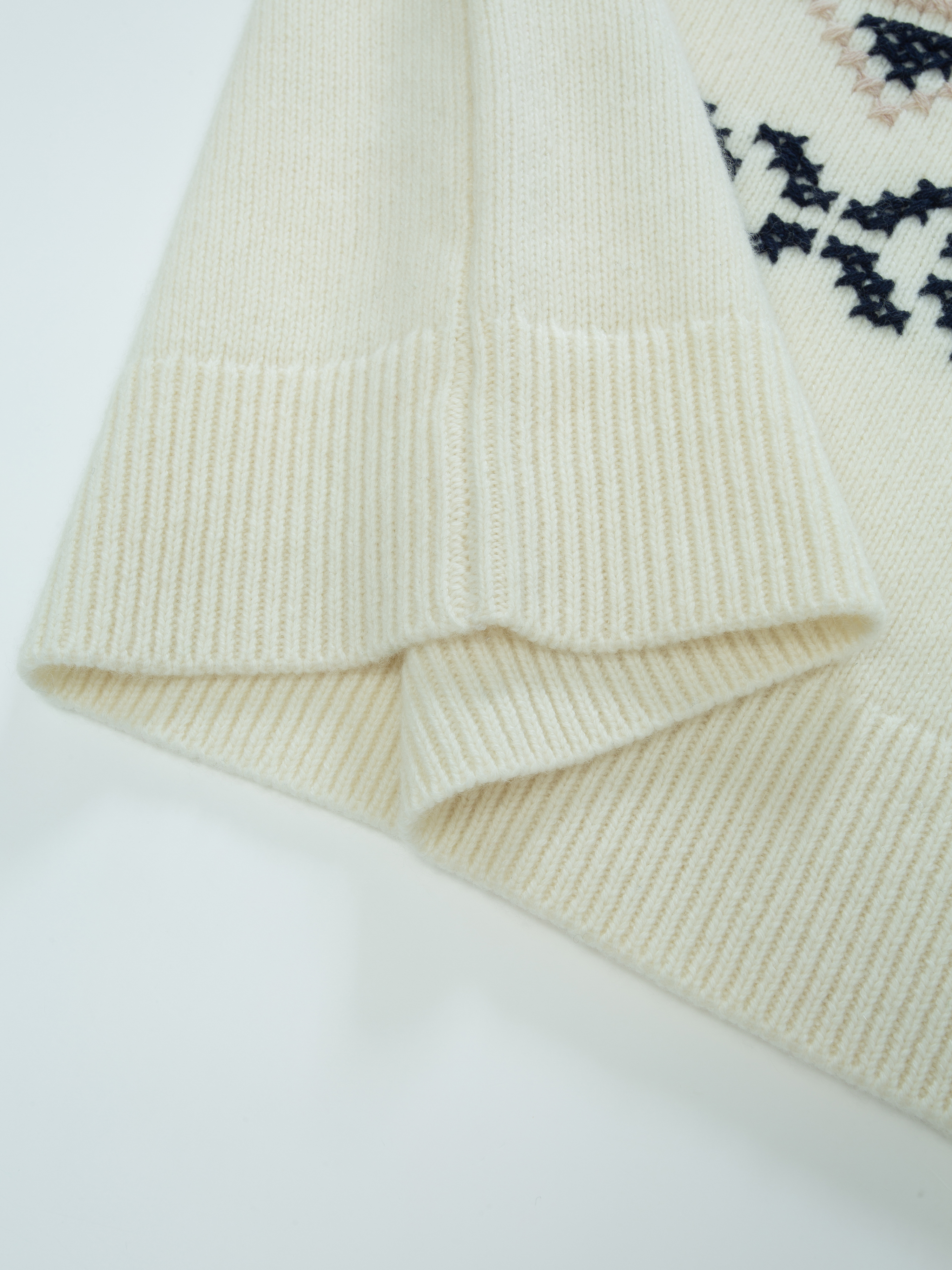 Kolla Knitted Sweater Snow White