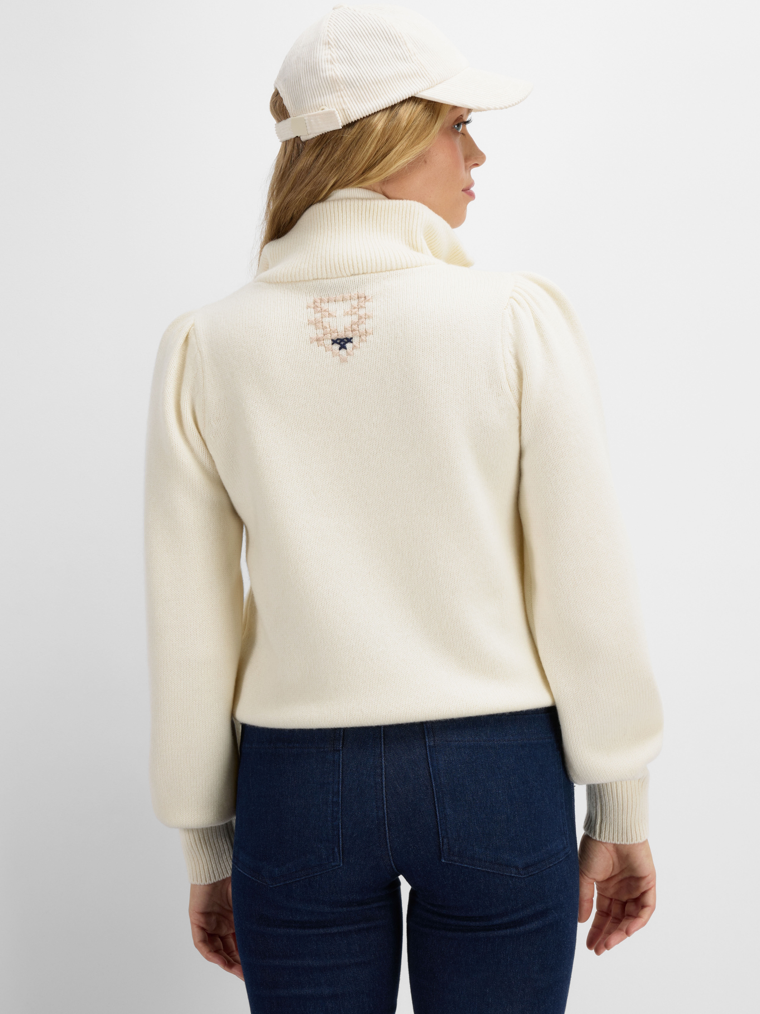 Kolla Knitted Sweater Snow White