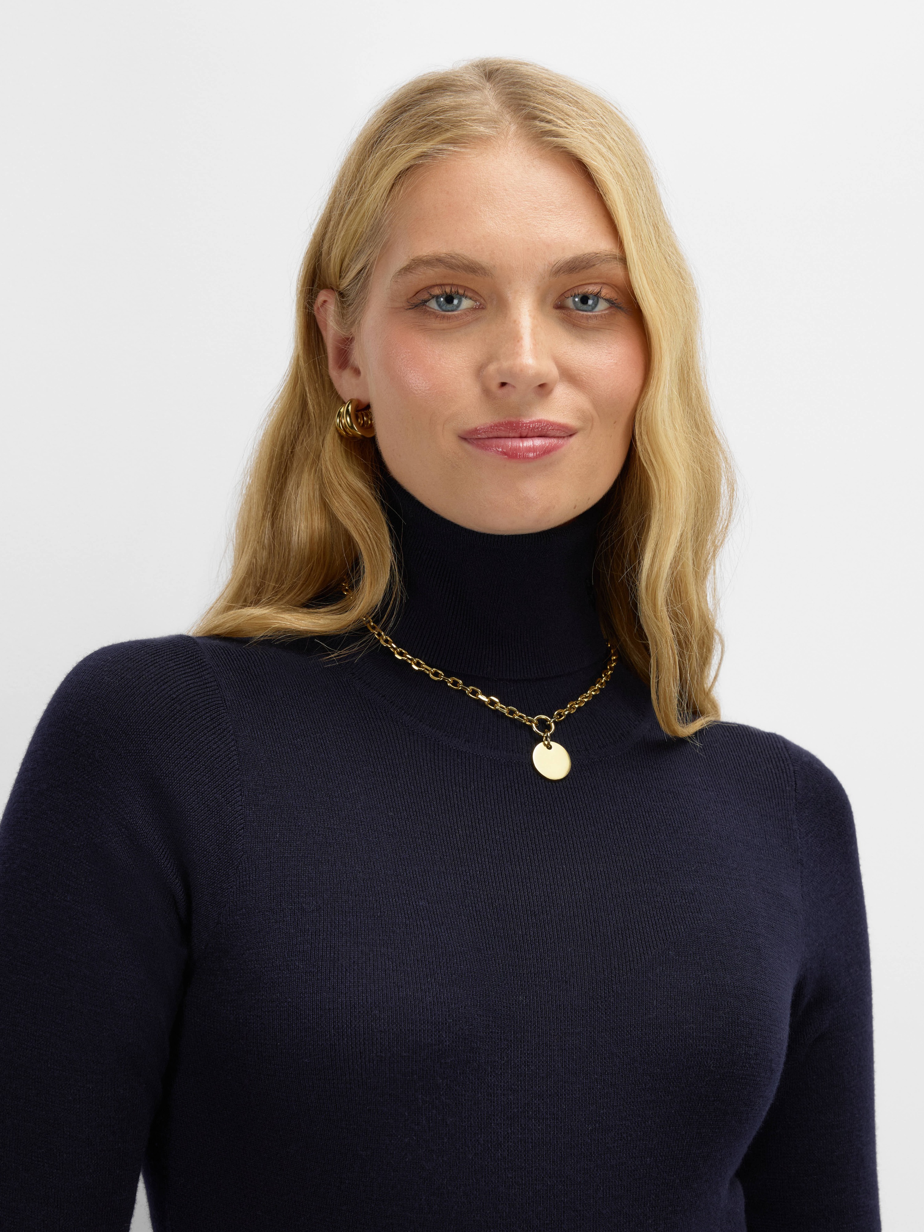 Lifjellet Knitted Top Woman Dark Blue