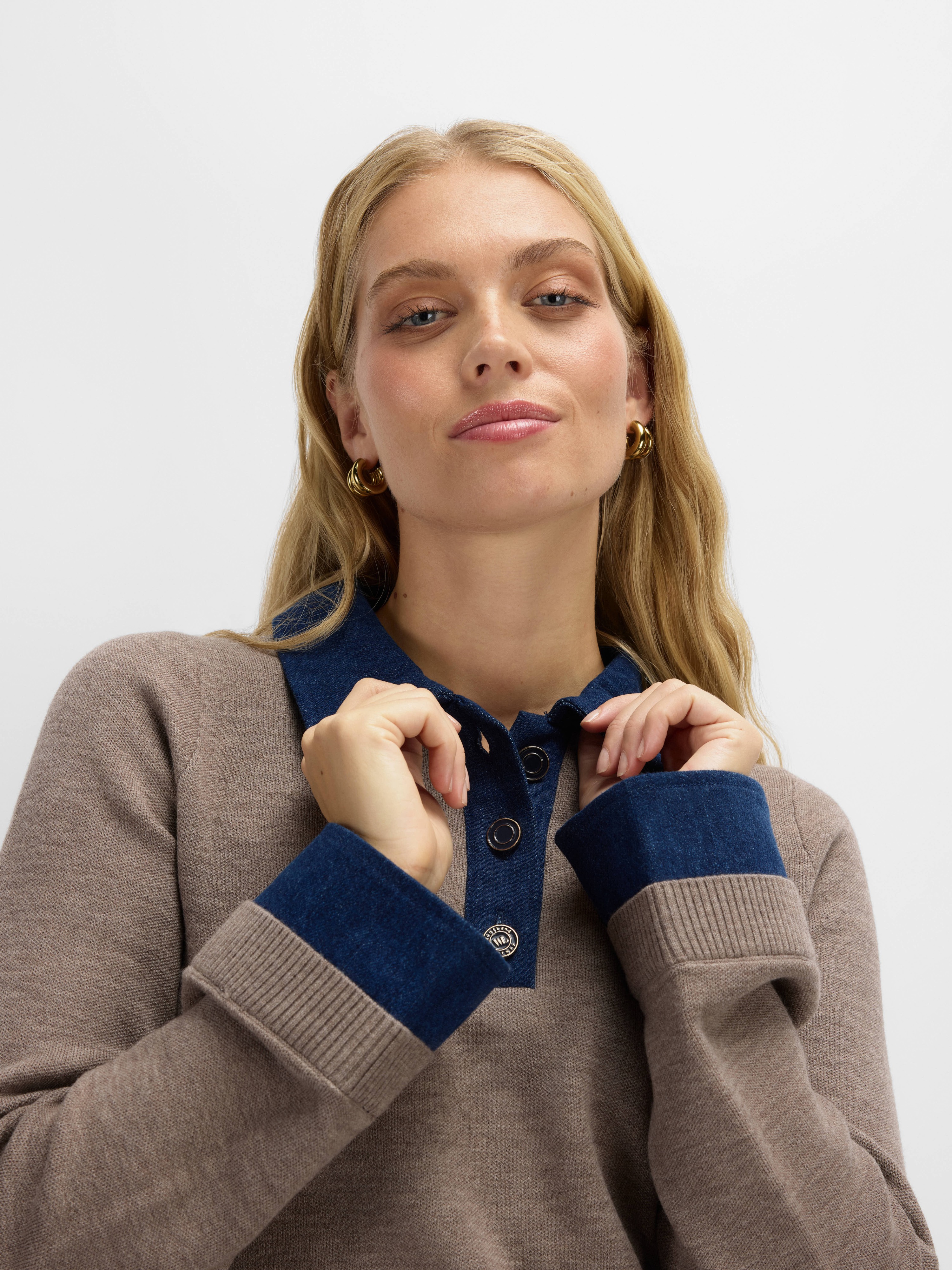 Ravntind Knitted Sweater Woman Walnut