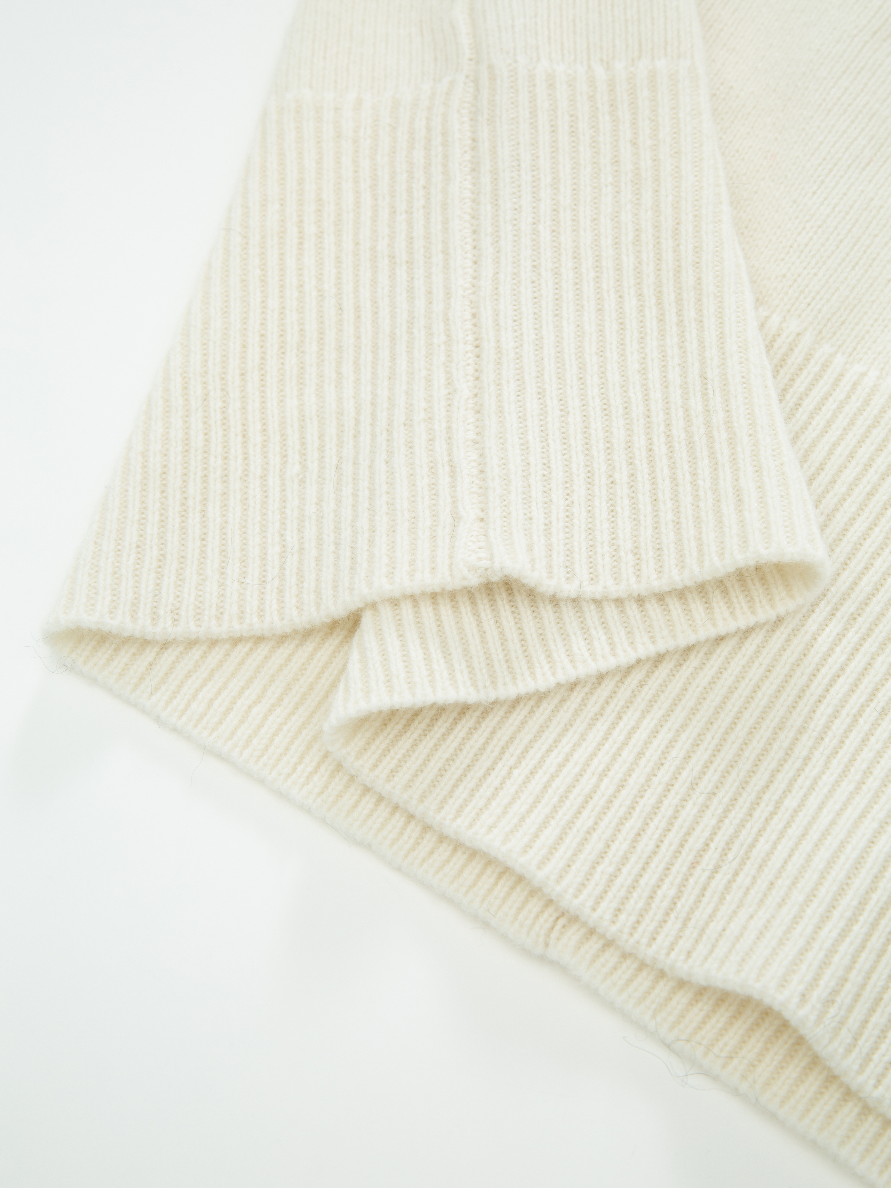 Rundhøe Cashmere Sweater Woman Cream