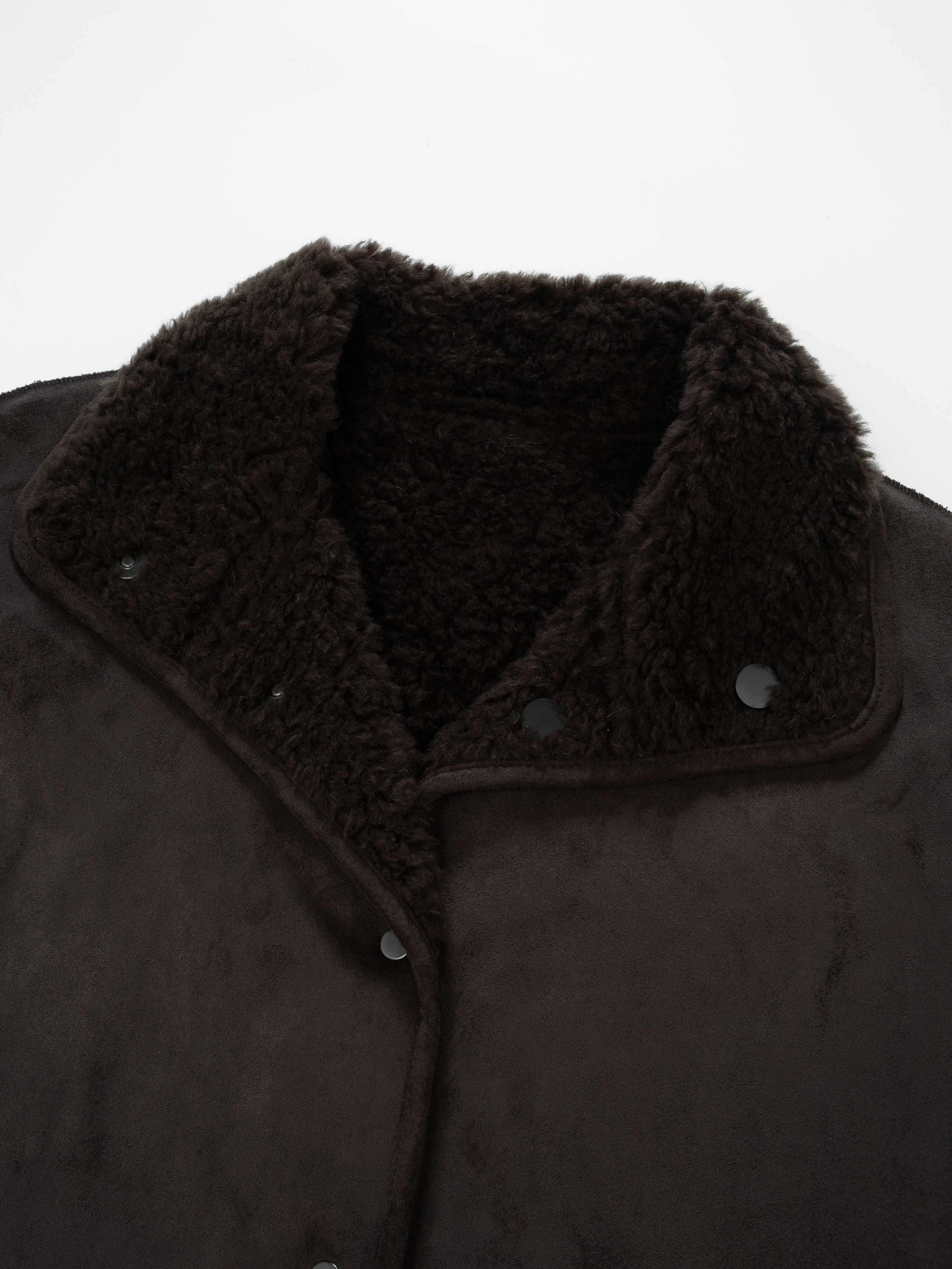 Solbakken Lambwool Cape Mocca