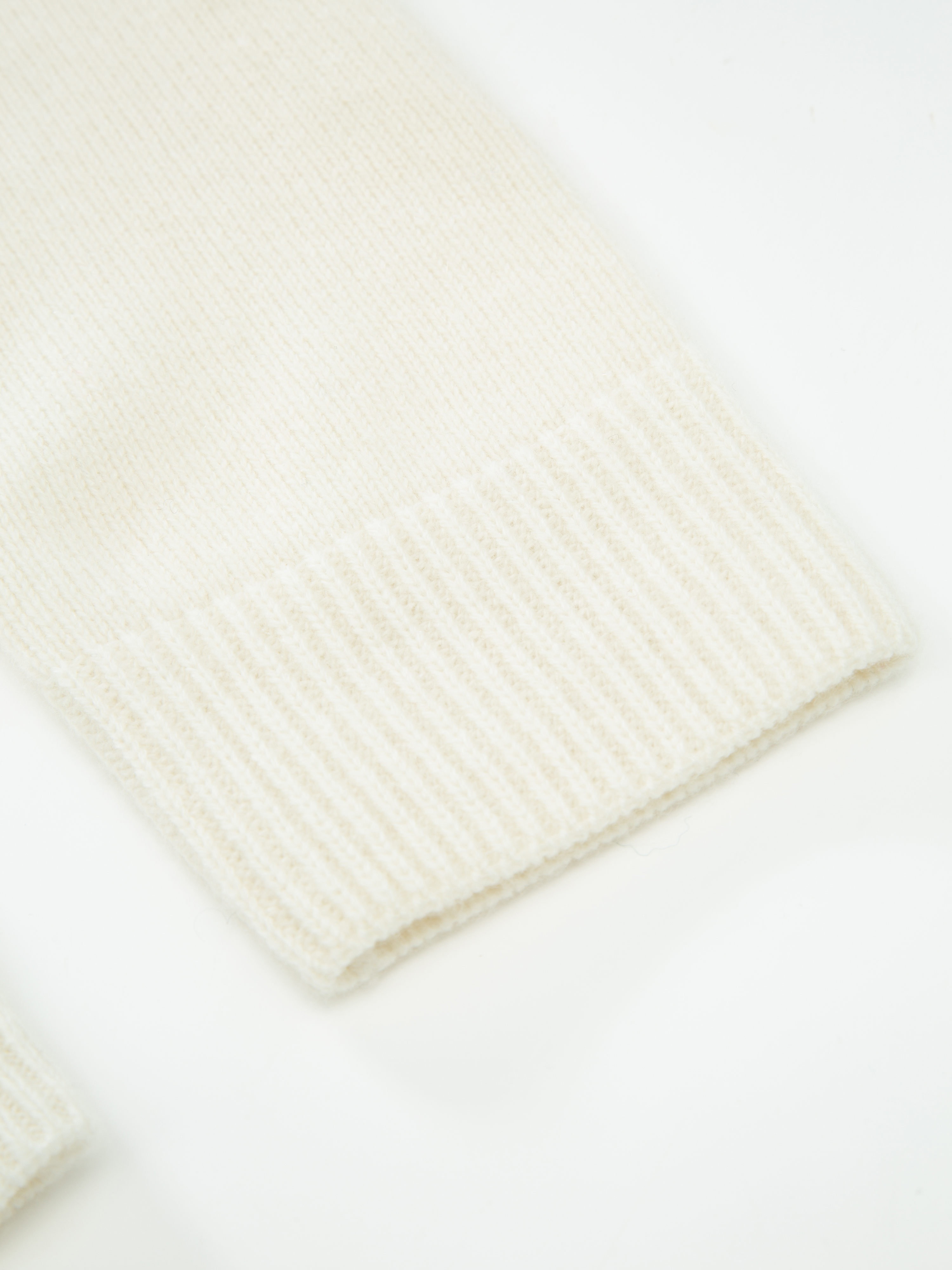 Grønli Cashmere Sweater  Cream
