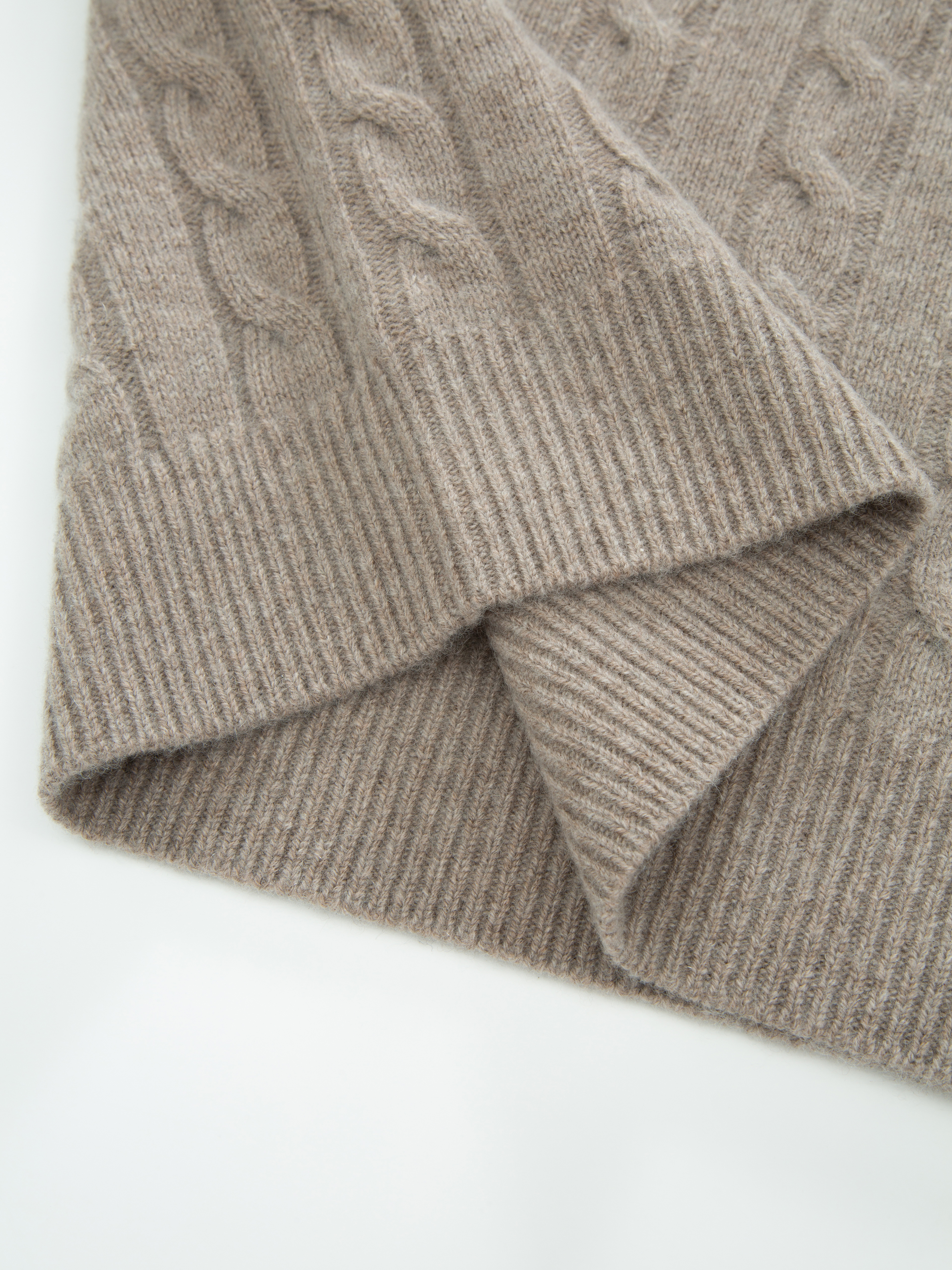 Numedalsvågen Cashmere Sweater  Latte