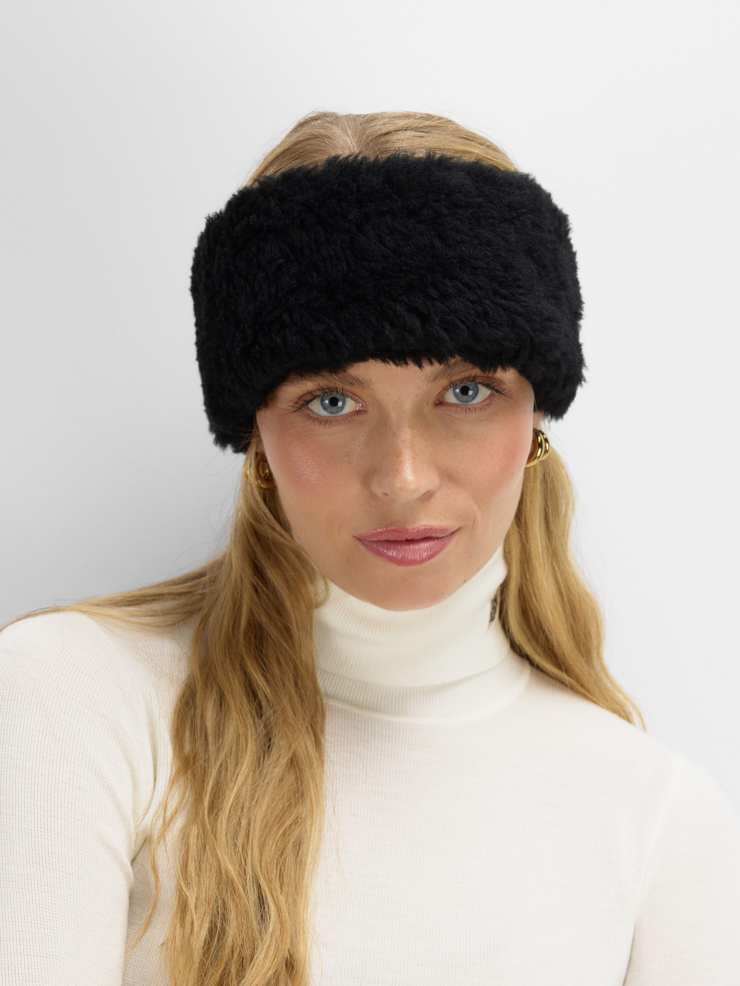 Solbakken Headband Black