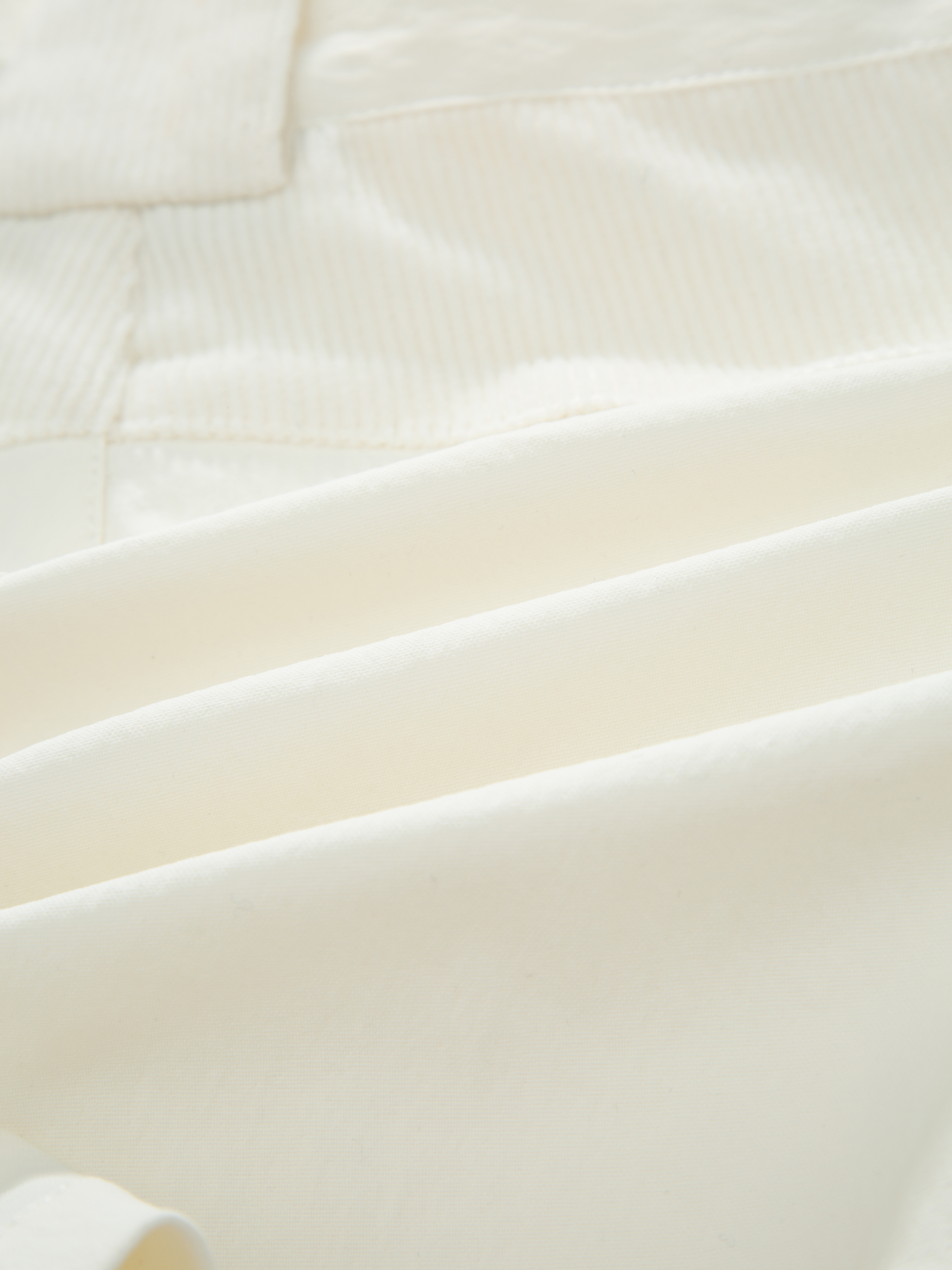 Romsdalseggen Corduroy Girl Shorts  Snow White