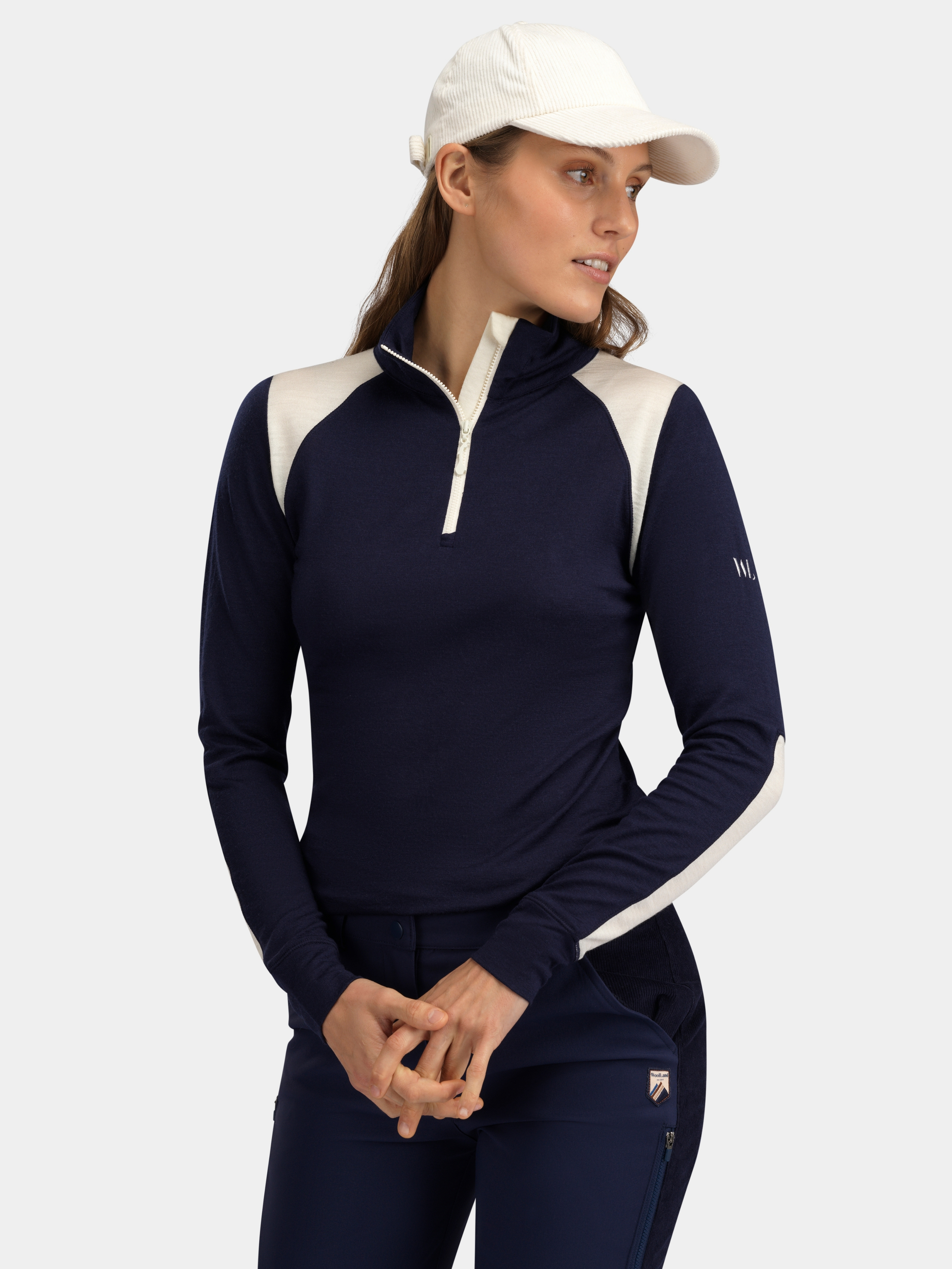 Hilleknuten Long Sleeve Sweater Blue Ink