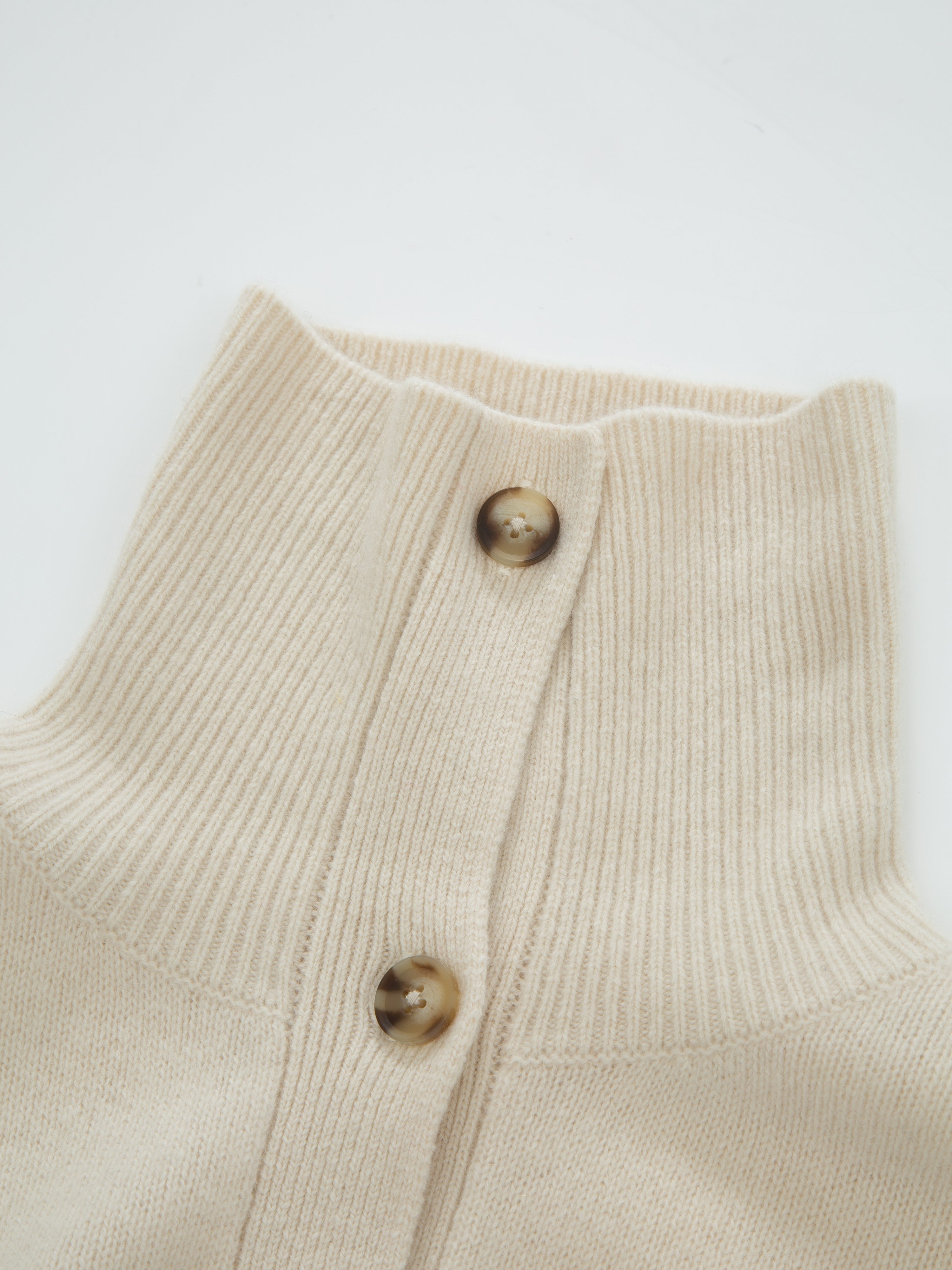 Justatinden Buttoned Jacket Woman Snow White